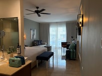 Sun Club pool access room
