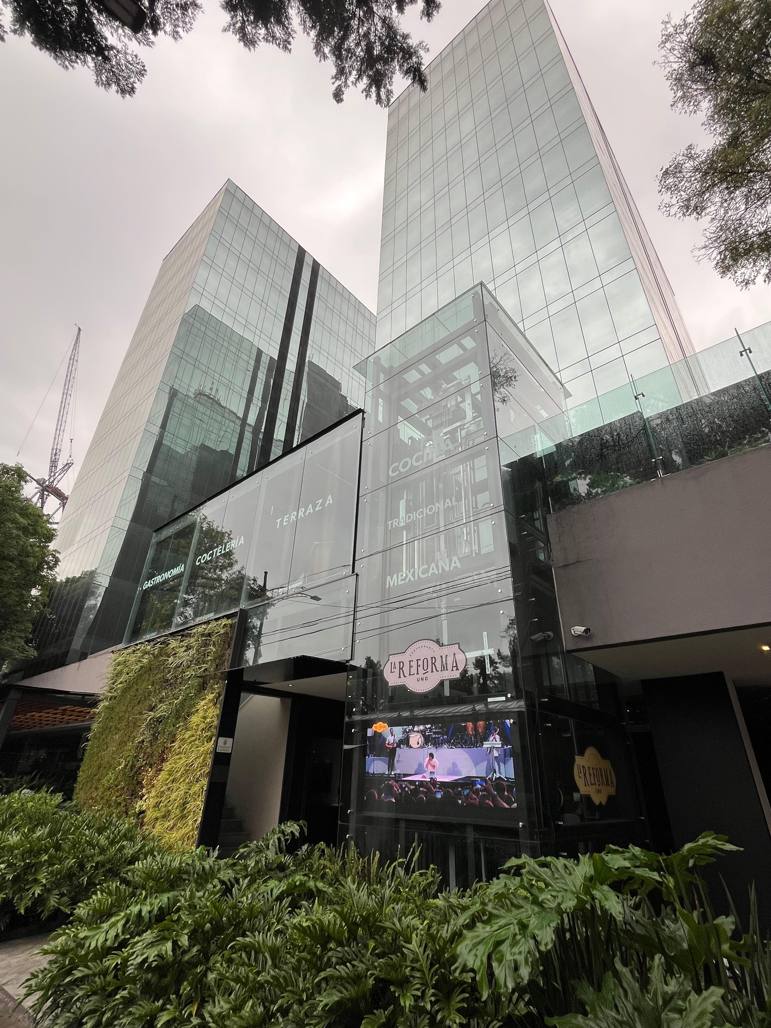 Vista externa del edificio 