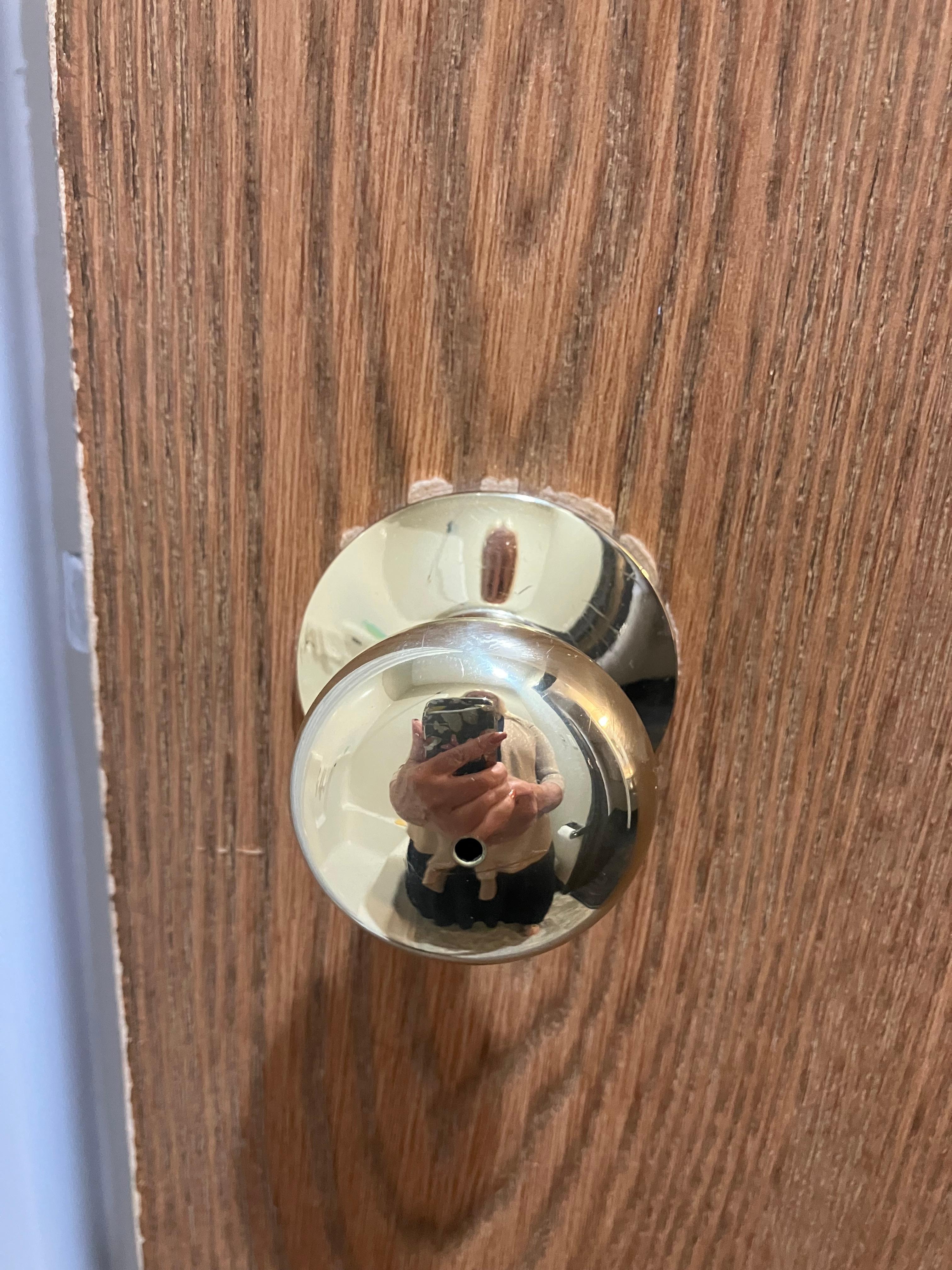 Door was dirty and was hard to close!!