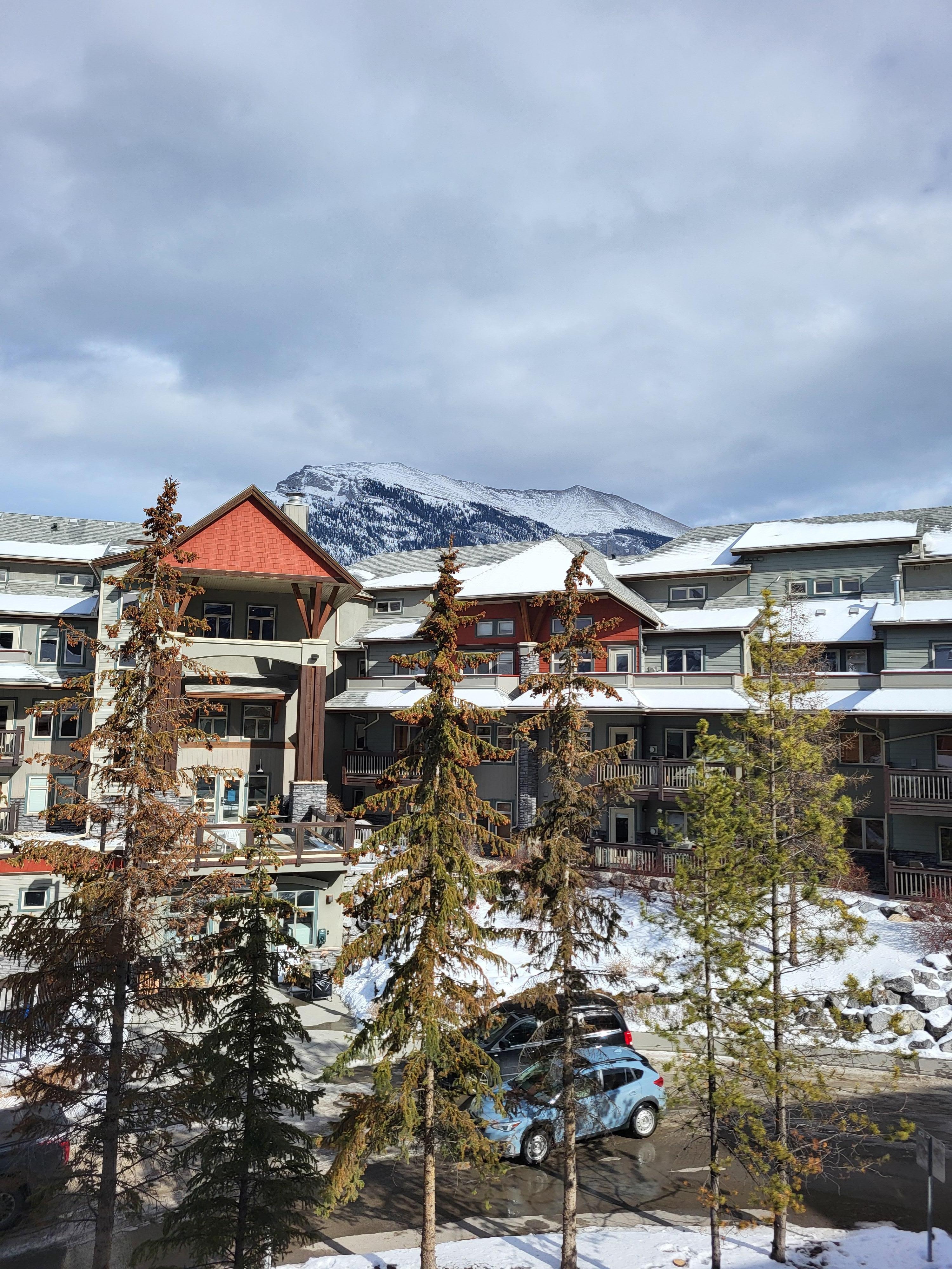 Another balcony view