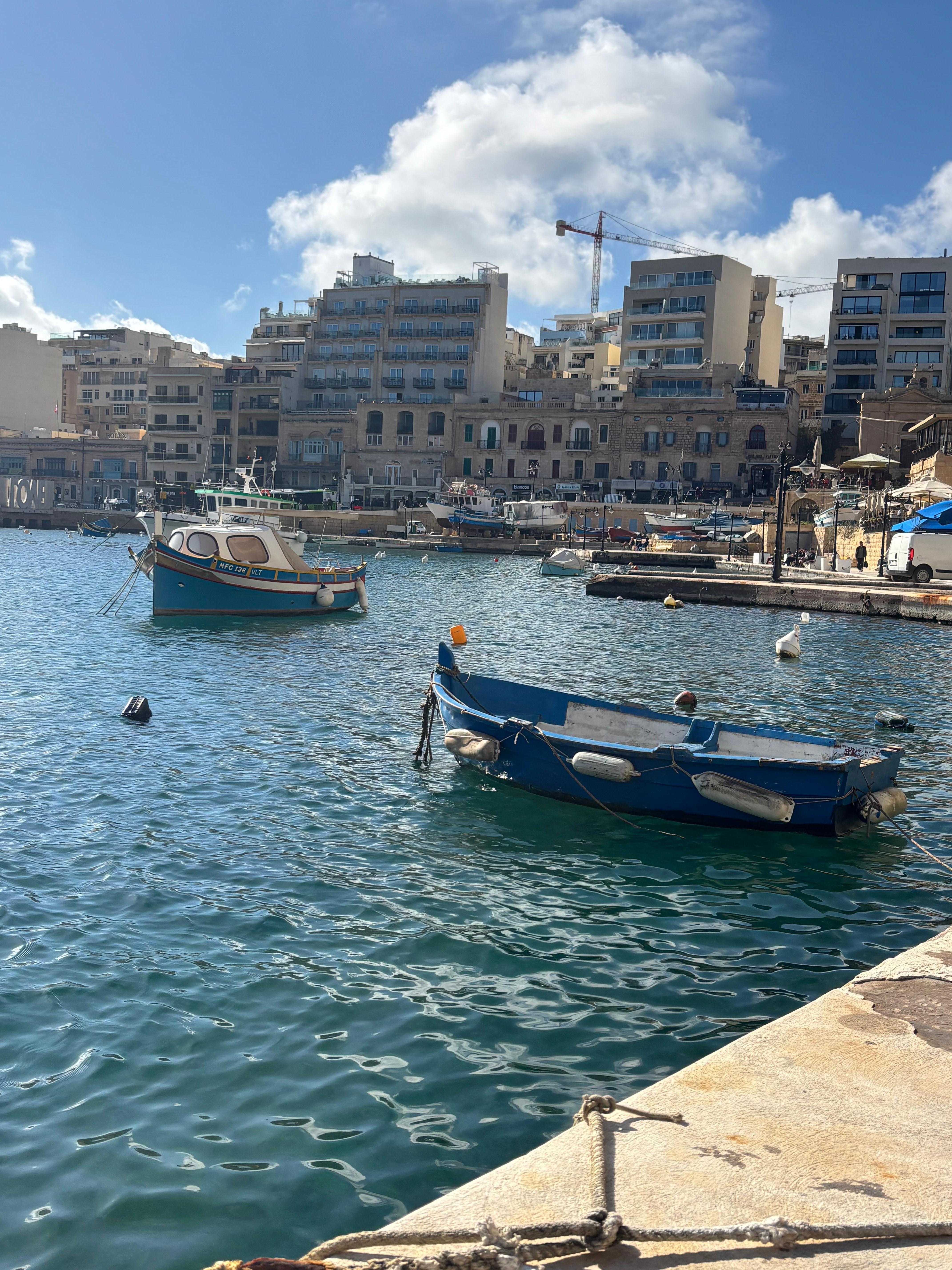 Left turn and a five minute walk out of hotel 