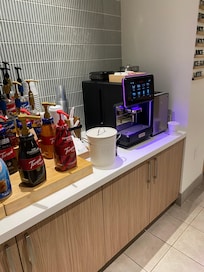 Coffee bar 24/7