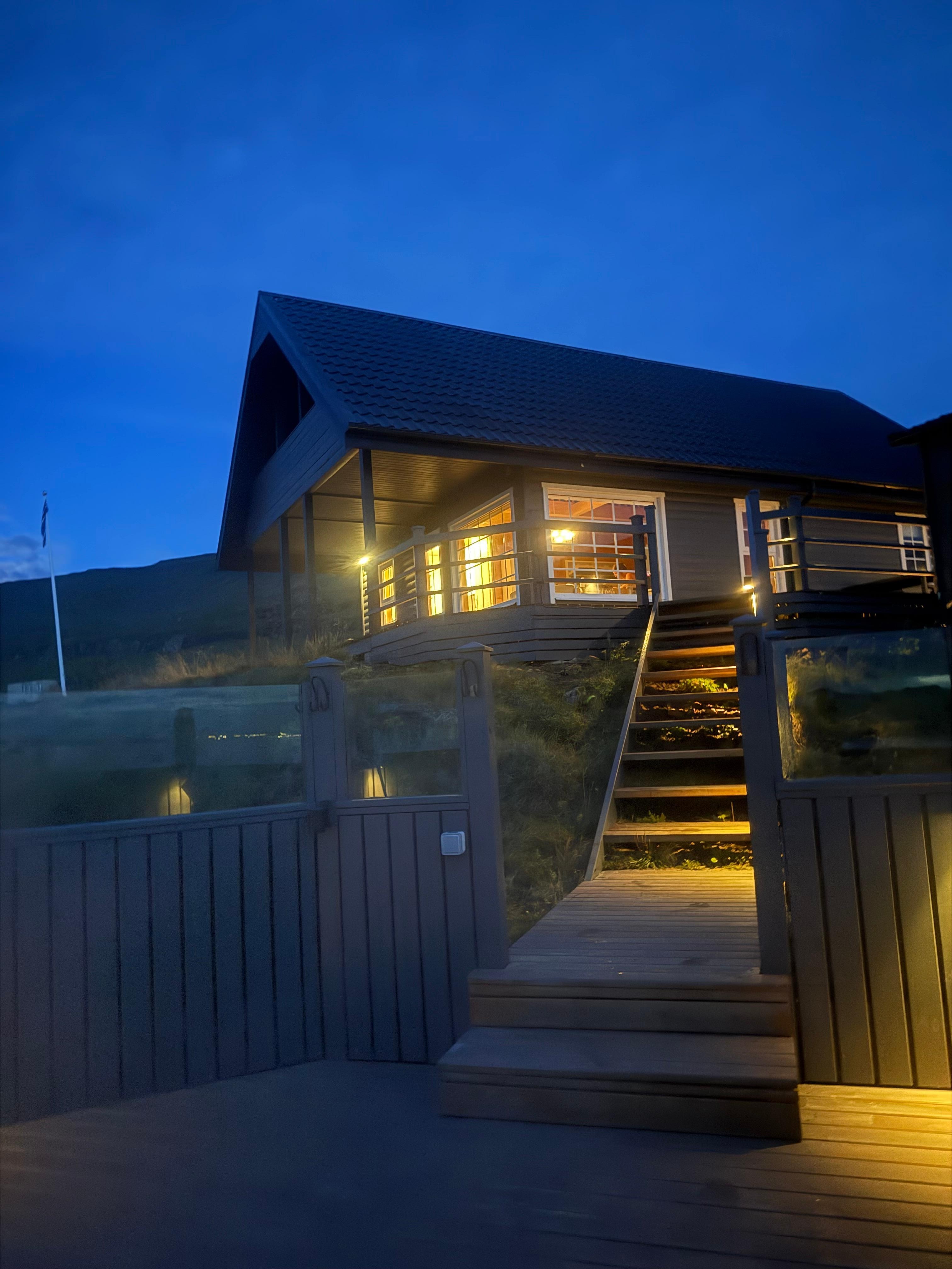 View from the hot tub to the house 