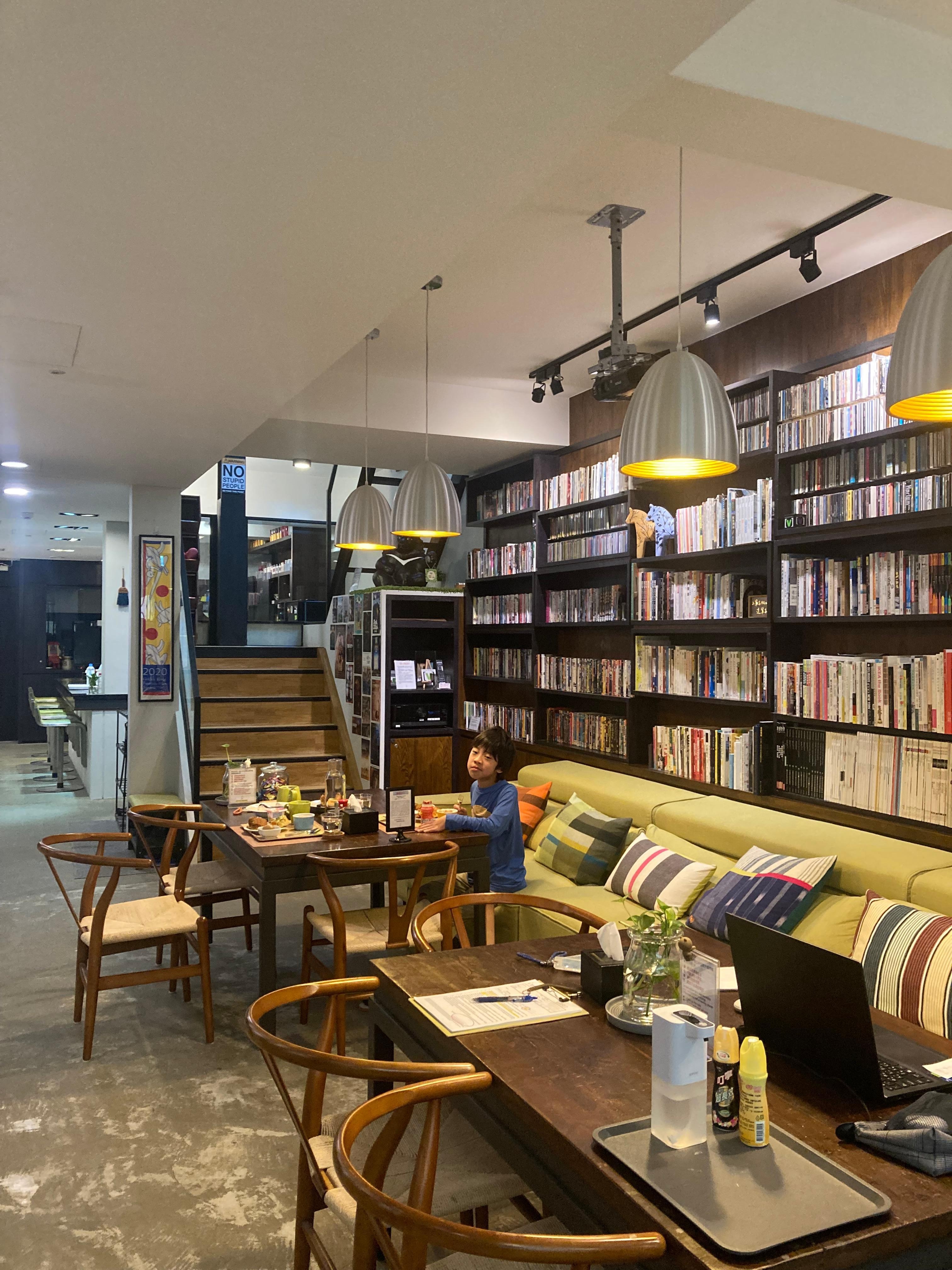 素敵な音楽が流れていて映画の1シーンのようです