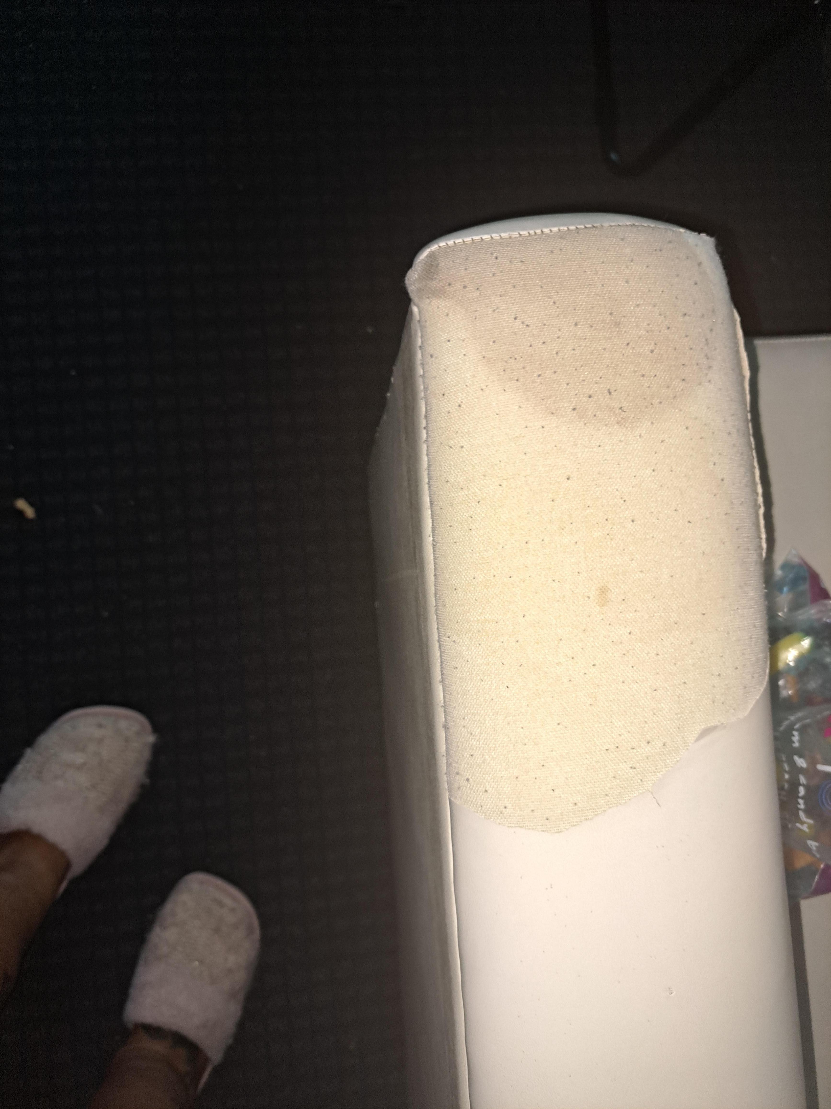 Peeling couch