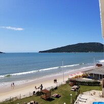 Vista dos apartamentos de frente