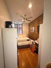 Queen bed with private bathroom