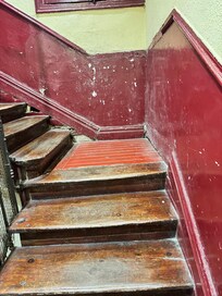 Run down building wit dust everywhere.