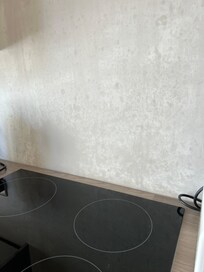 Kitchen splash back area needs painting or covering