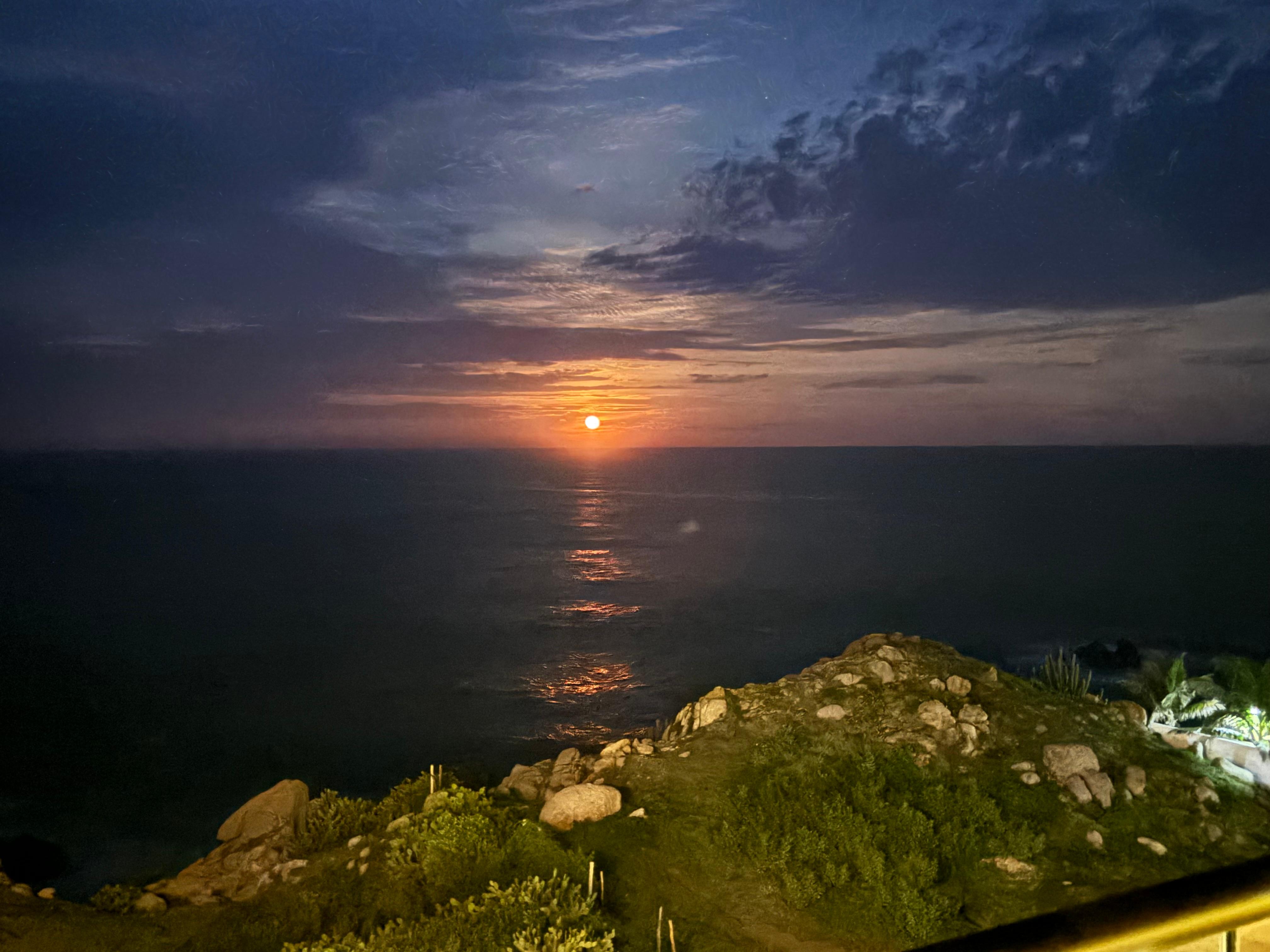 The moon rising from the terrace 