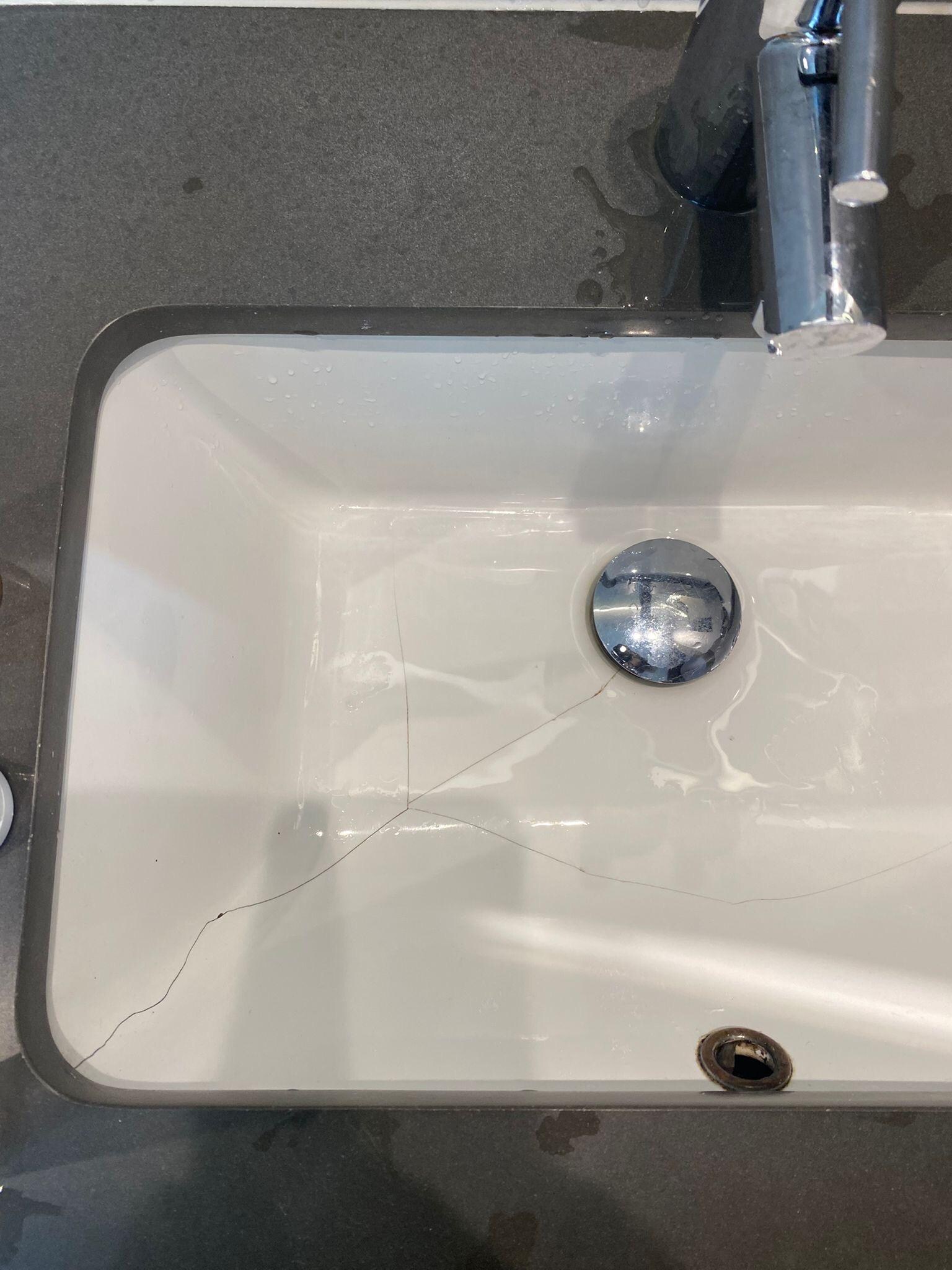 Cracked sink