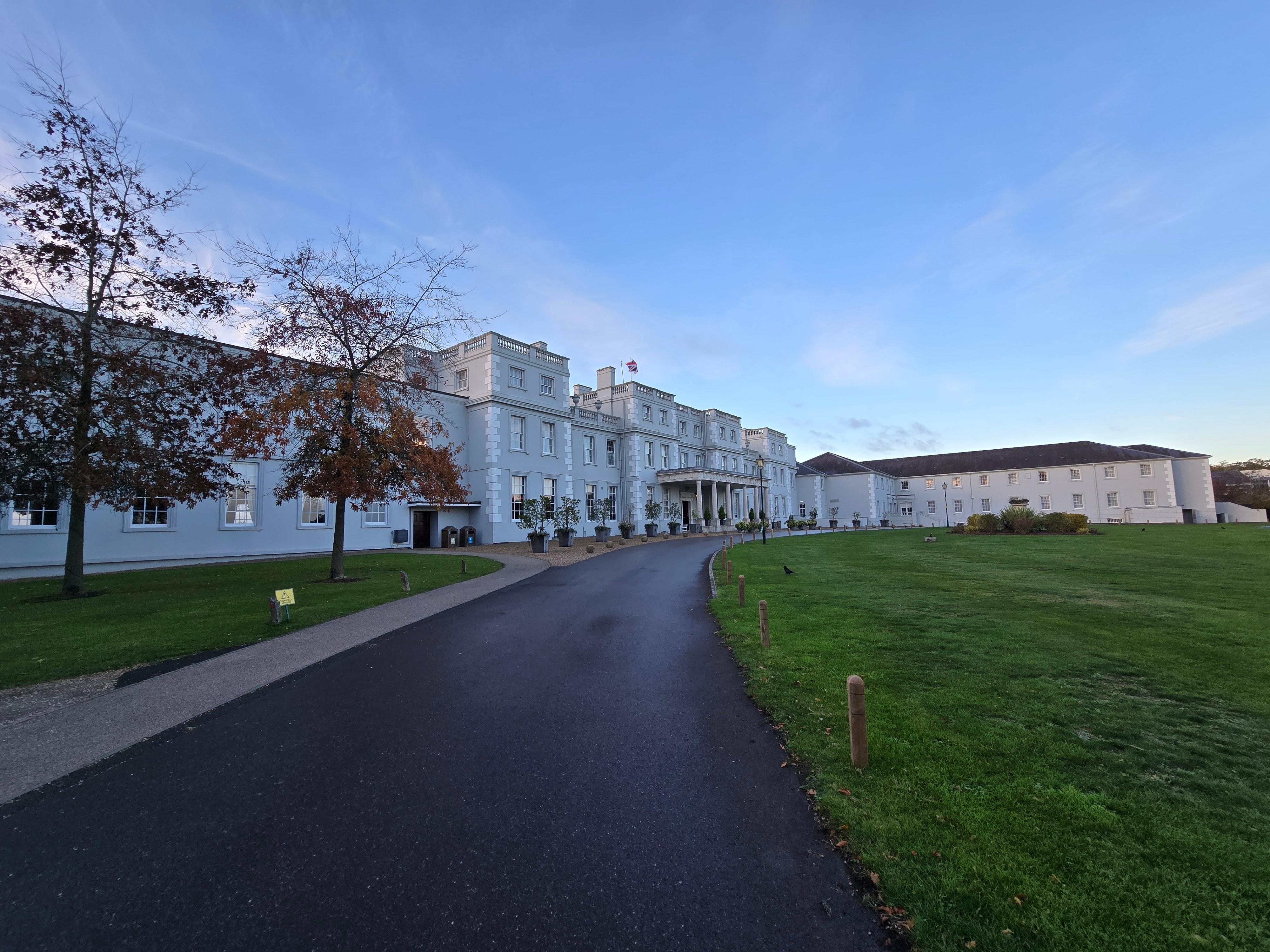 Mansion morning photo