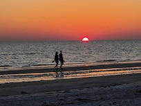 Short walk across the main road to the beach for beautiful sunsets