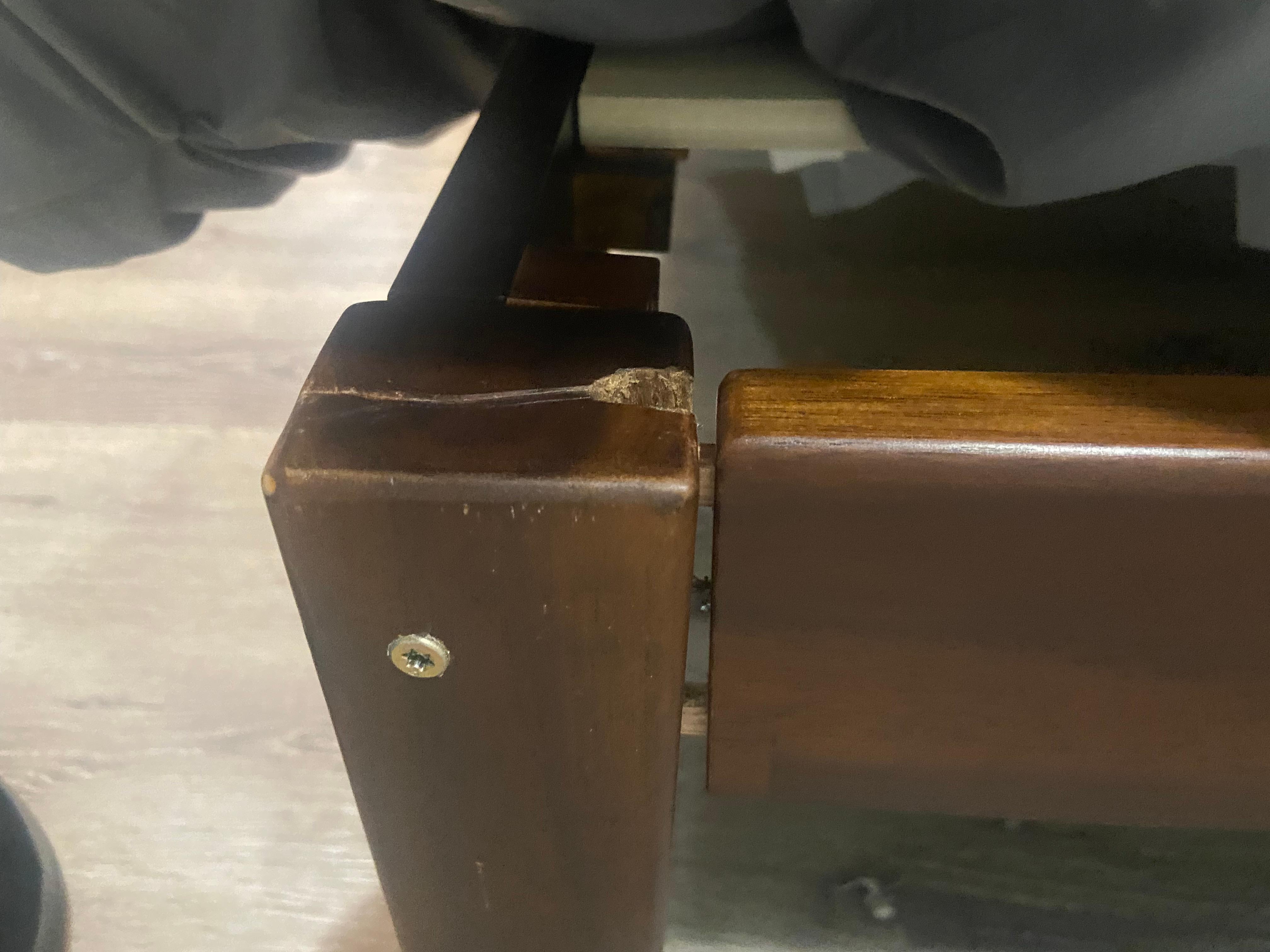 Multiple beds had loose legs and cracked frames. 