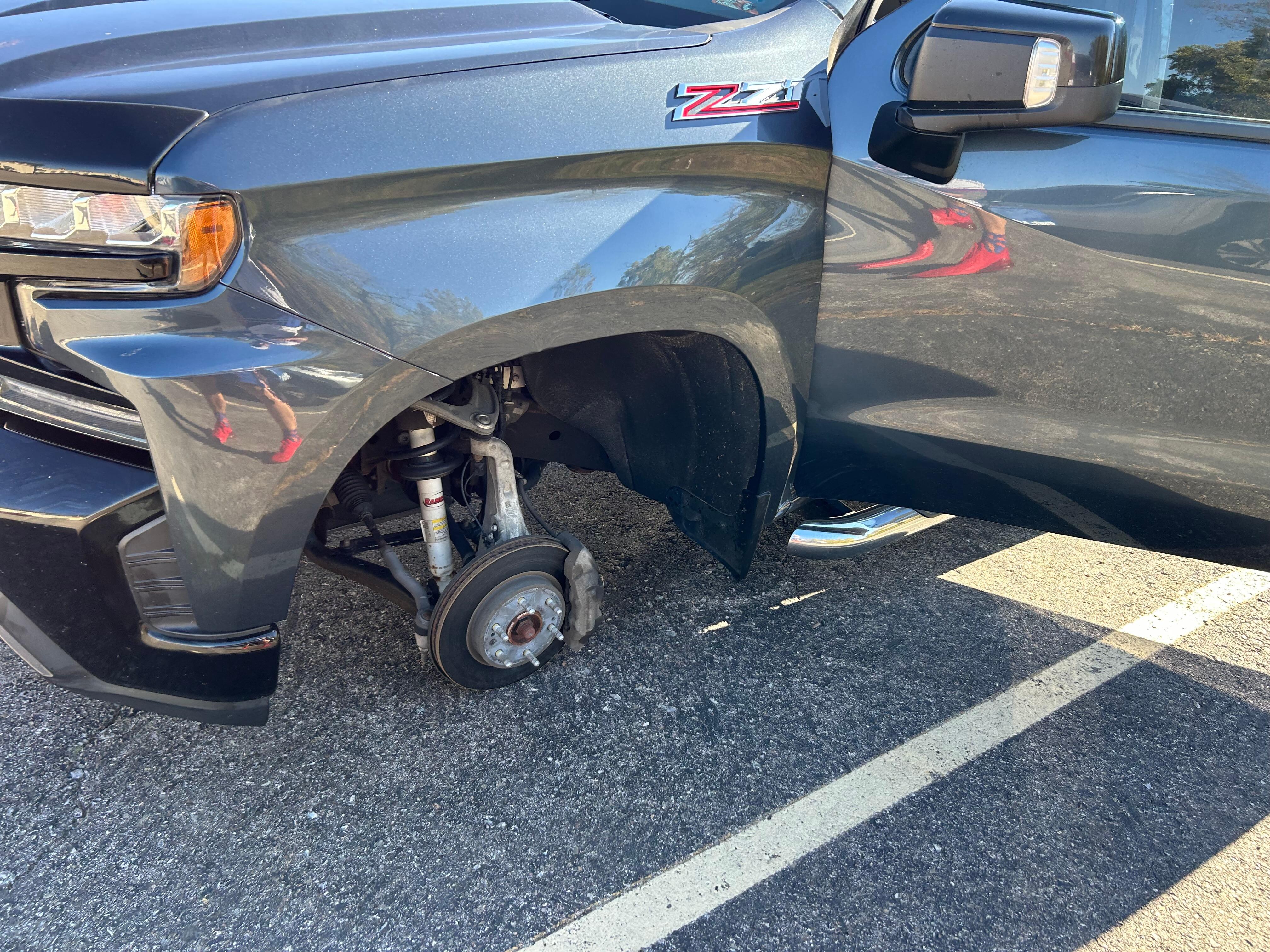 Locked vehicle in line with the “camera surveillance”