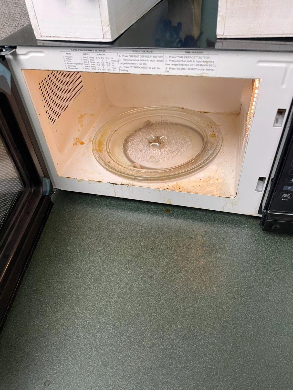Ărea de alimentos supwr sucia