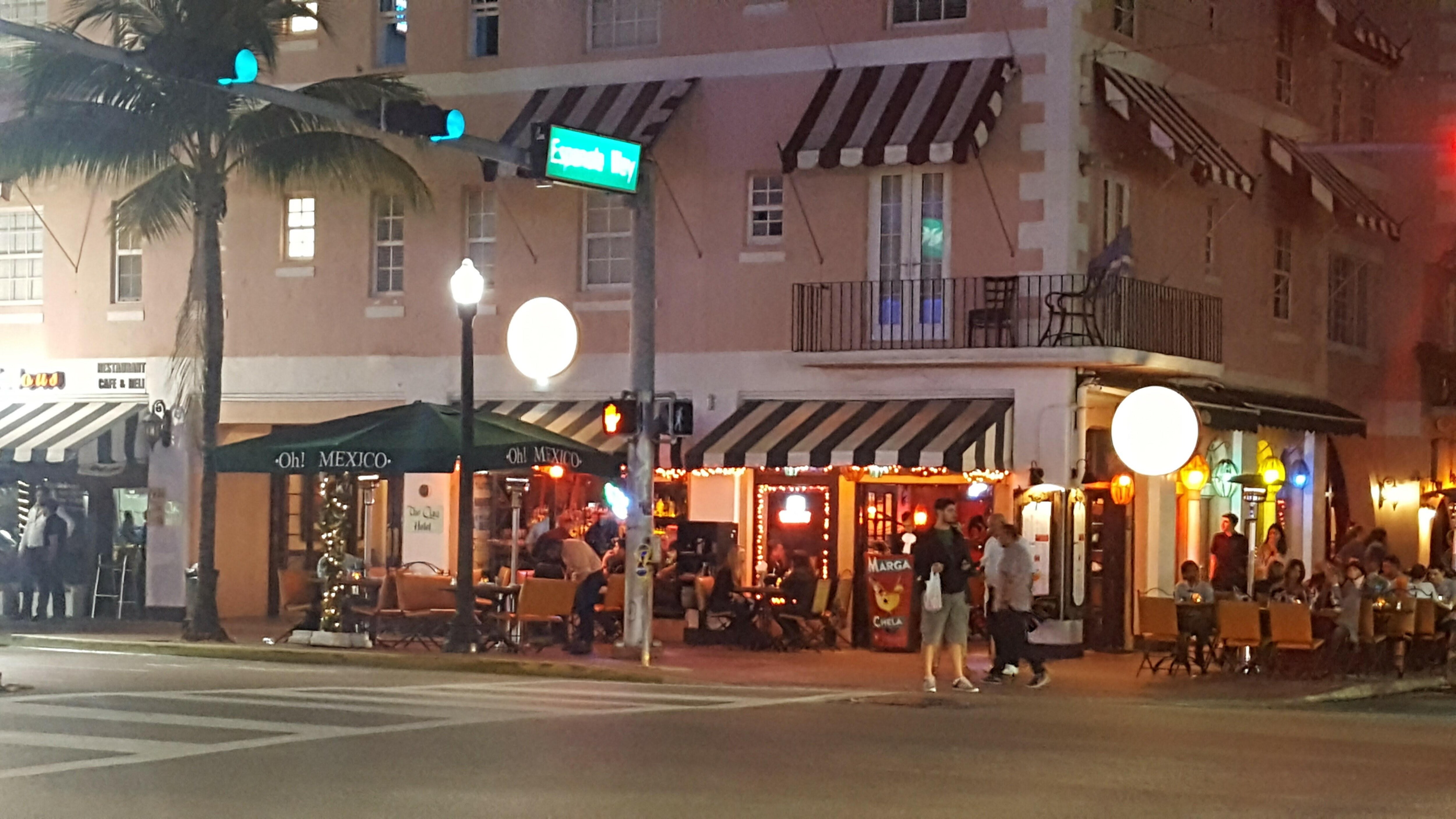 Corner of Clay Hotel