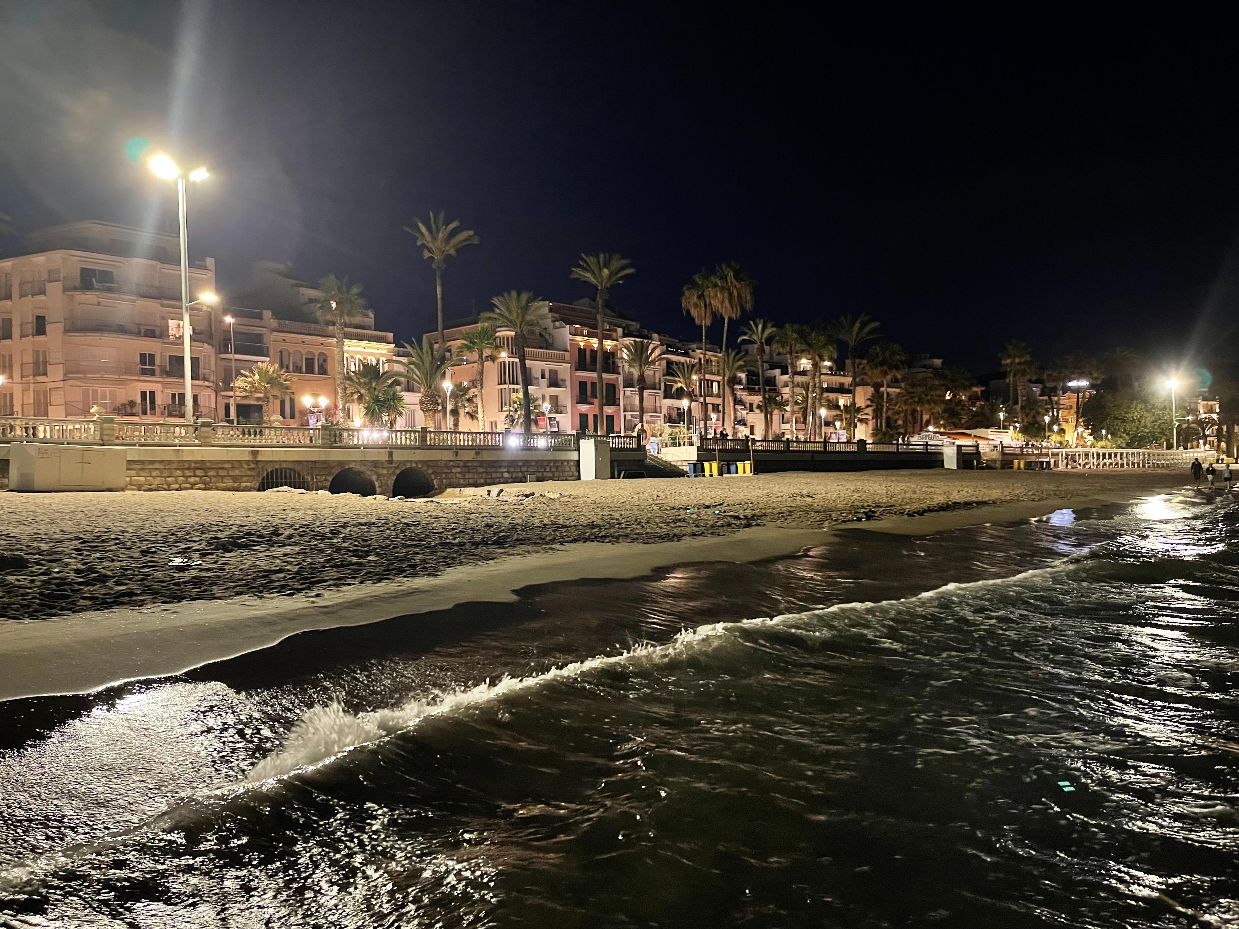 Beach promenade 