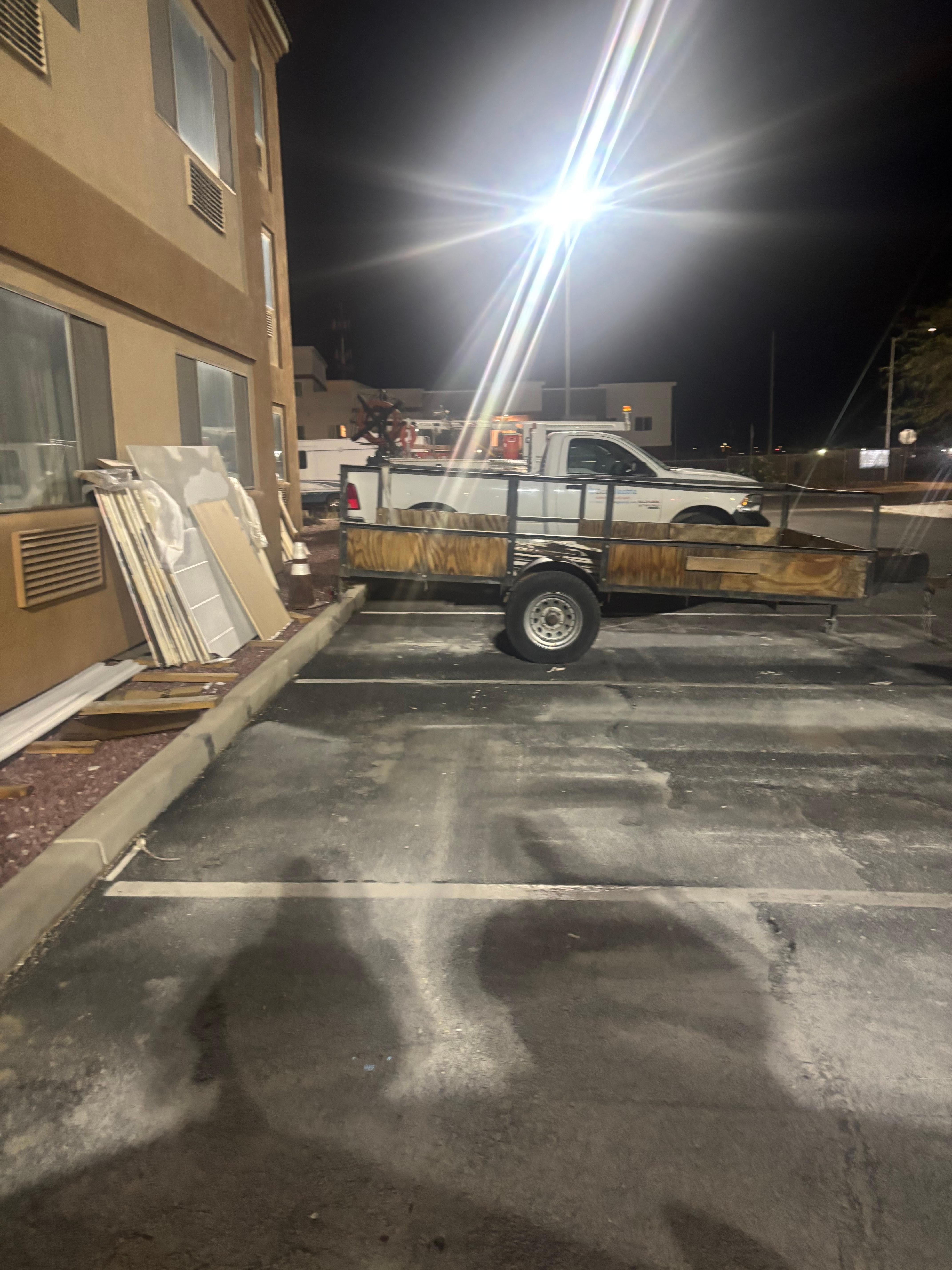 Construction materials in the parking lot. The hotel is under construction and this was not stated on Expedia. Noisy all day.