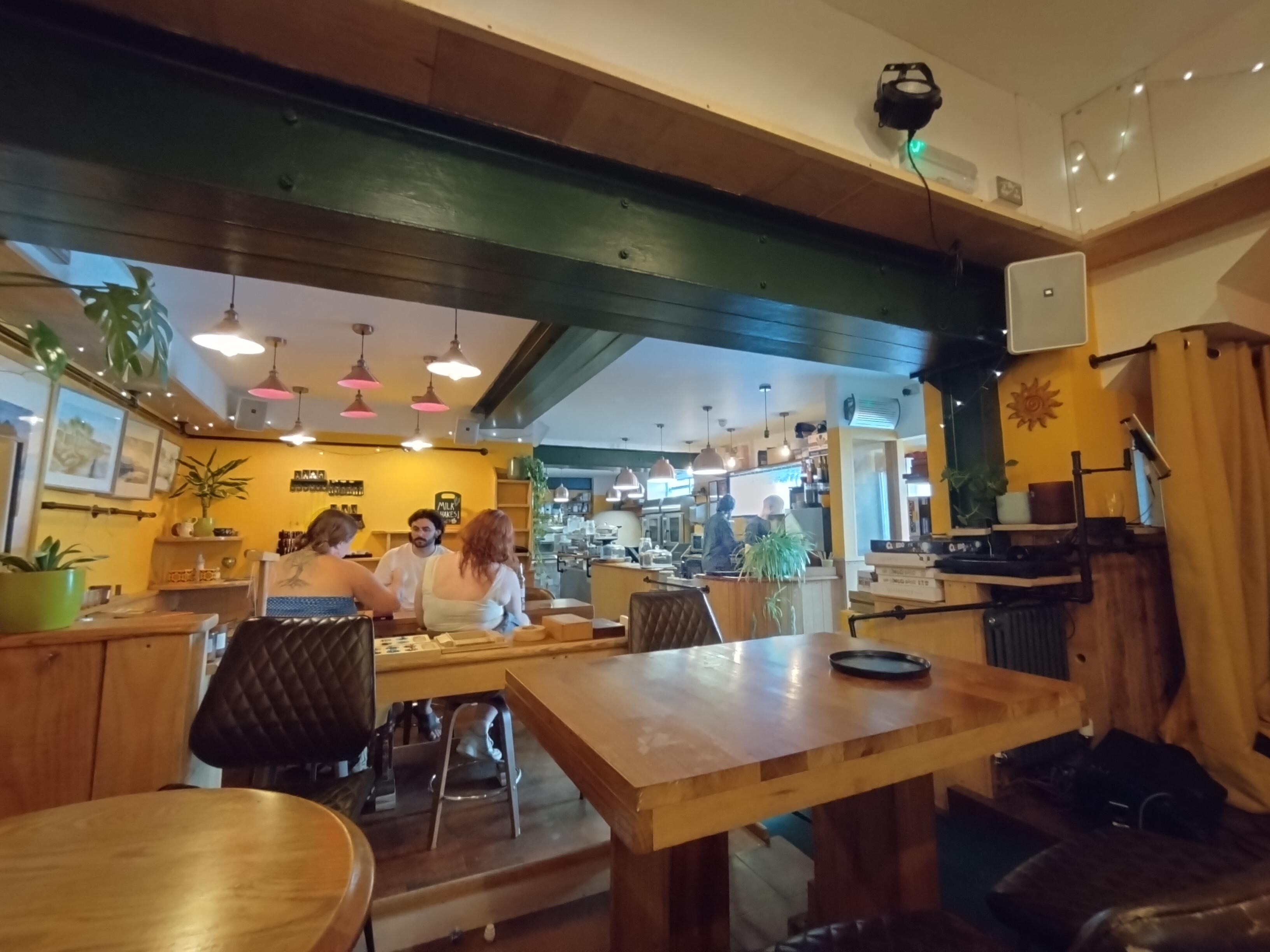 Bar