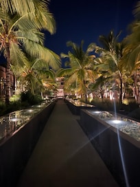 Walking from the beach to the main lobby area