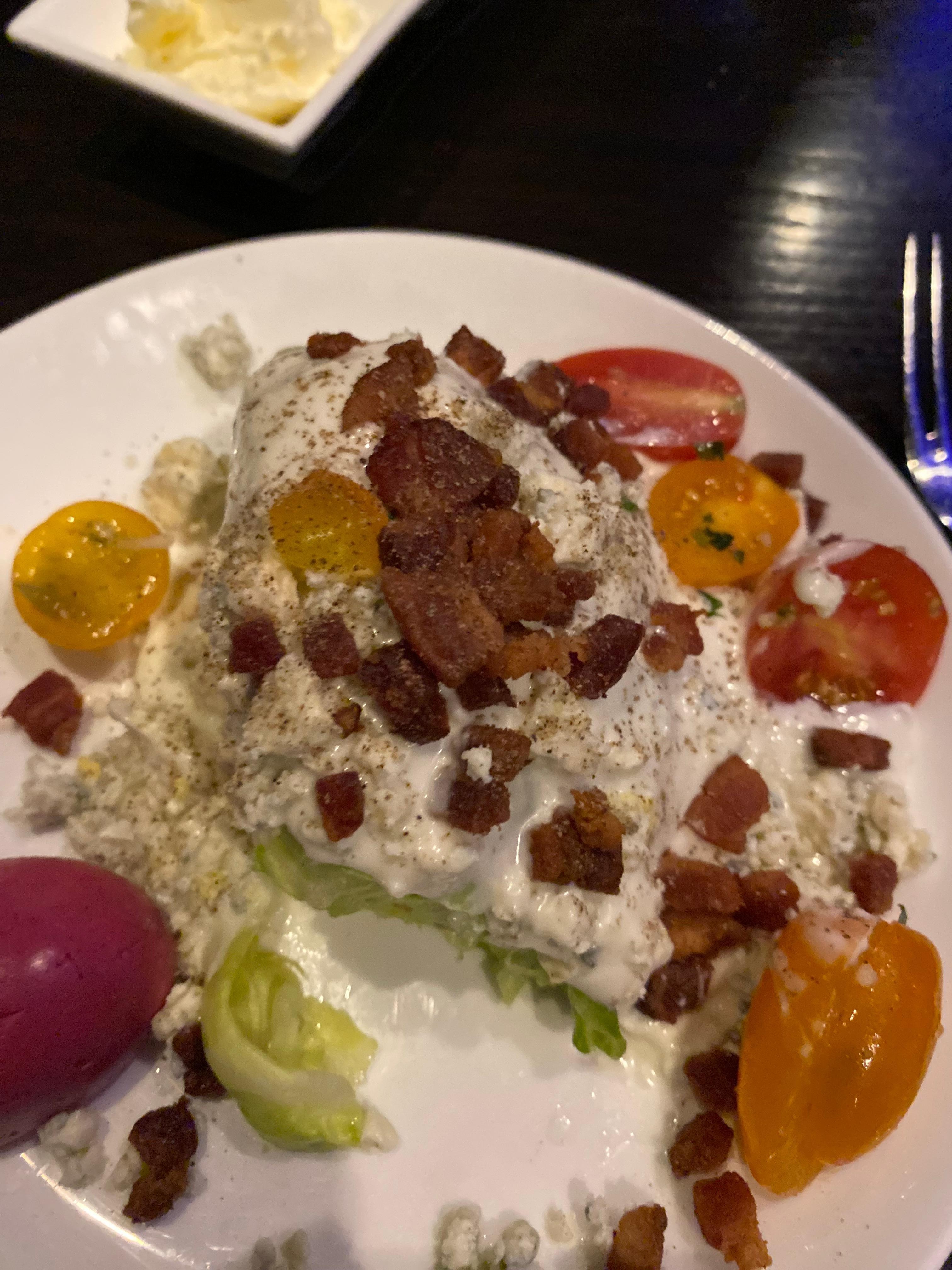 Food and promises restaurant forgot the name hacksaw maybe. My food was good. I recommend the multigrain rice with chicken. My daughters wasn’t that great her main menu ever forgot what it was.