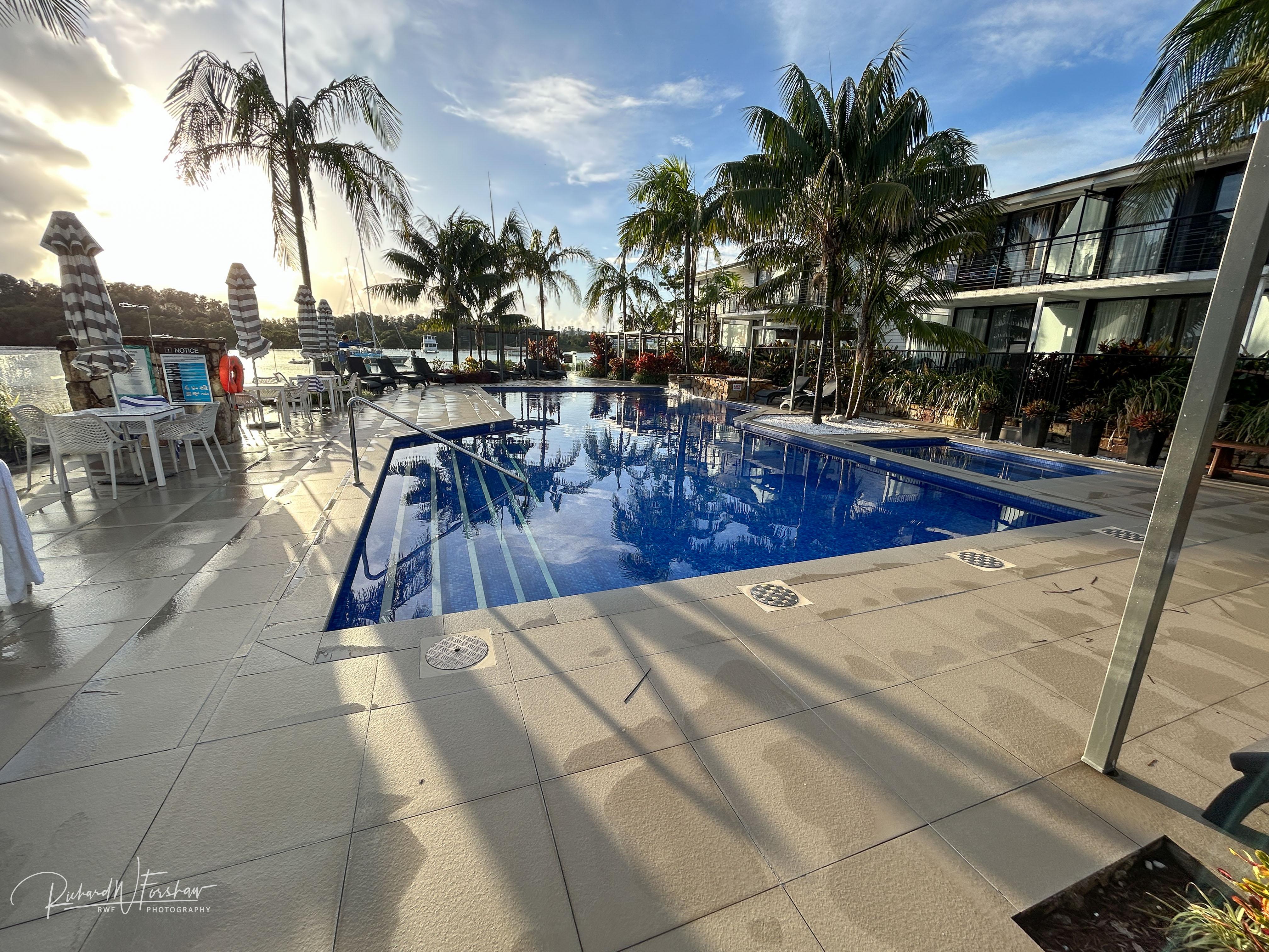 Sails pool in the early morning