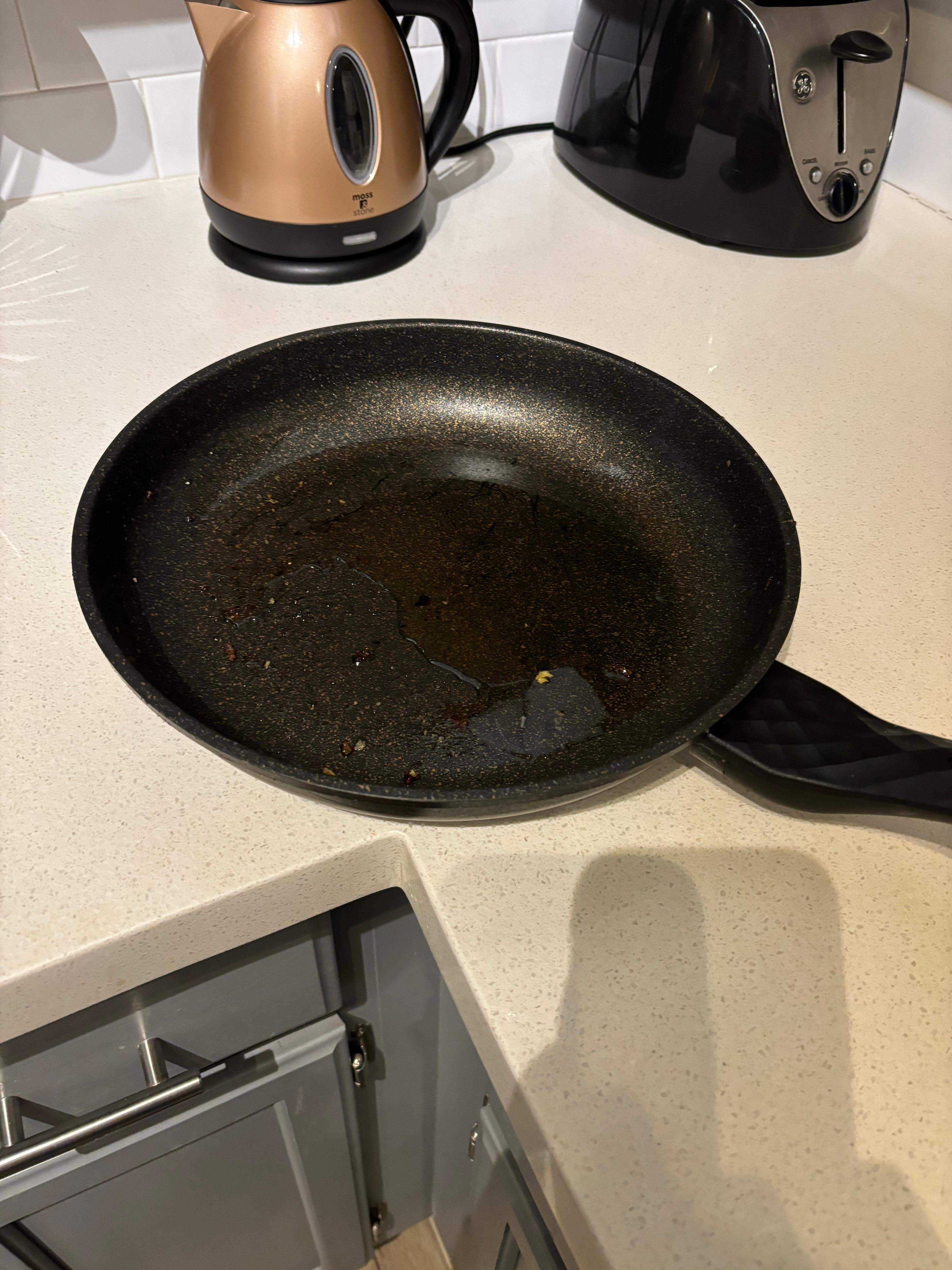 Dirty pan found in oven