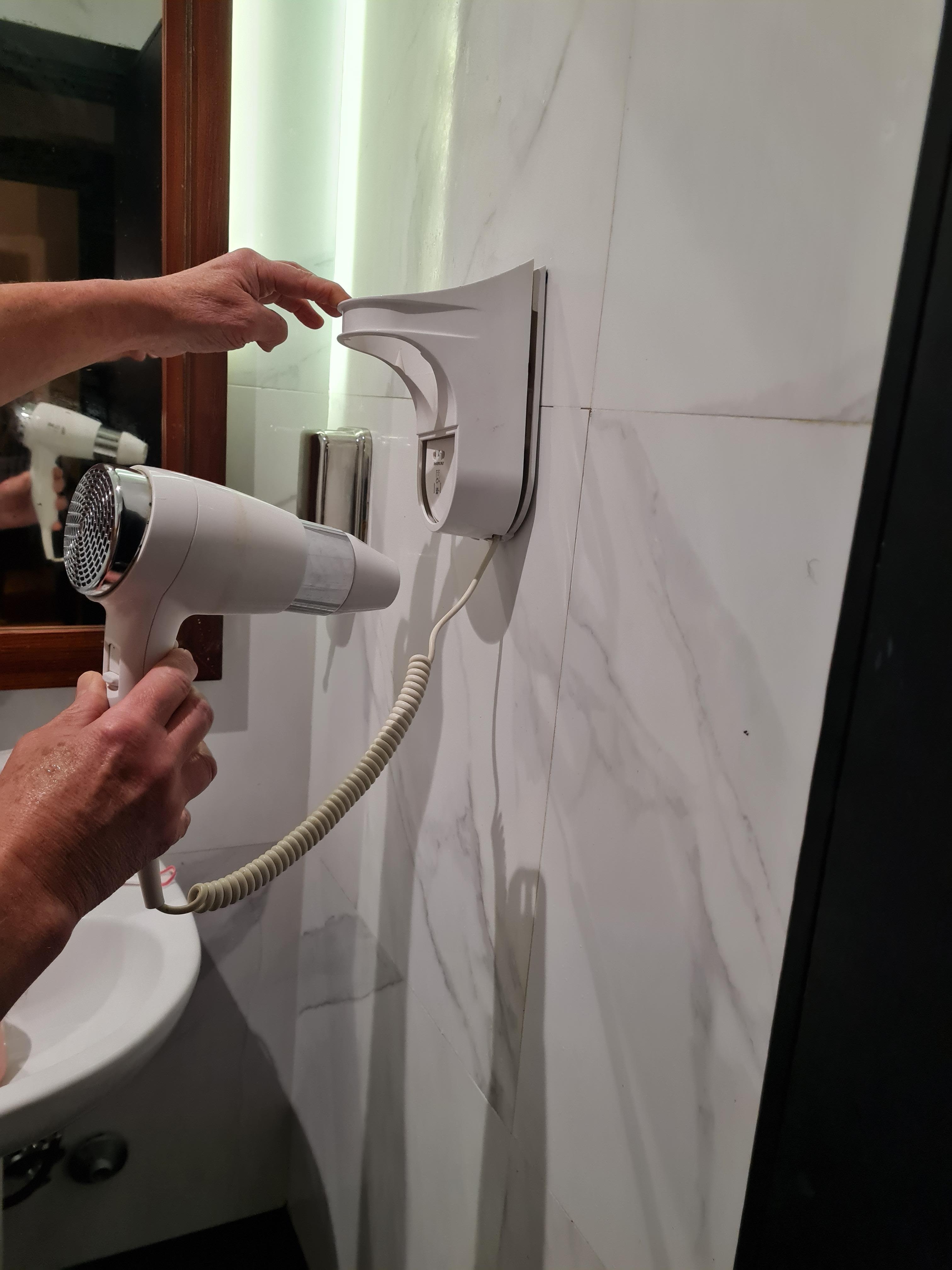 Broken hairdryer n hand gel n also shower gel