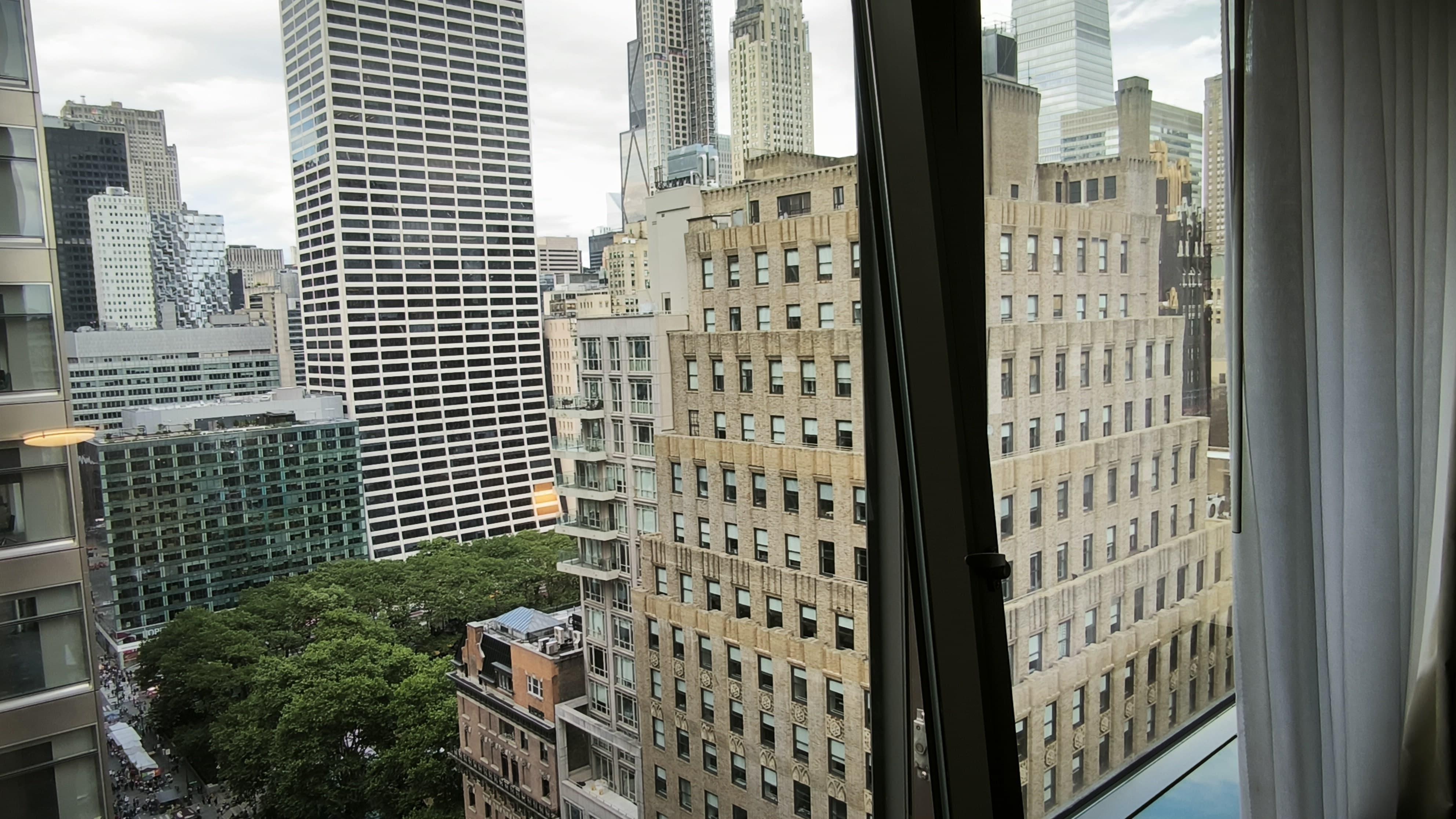 Blick aus dem Zimmerfenster