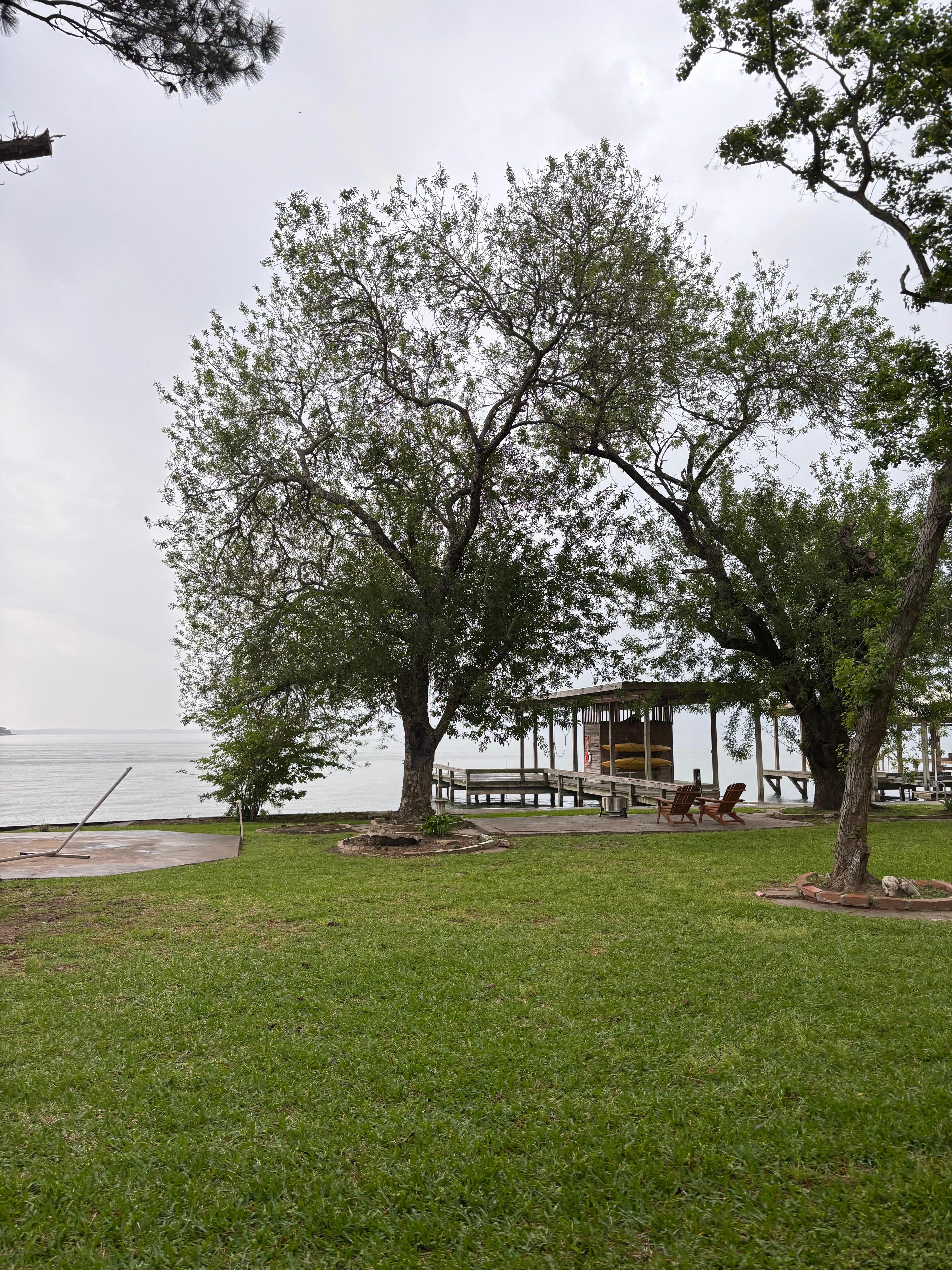 Loved the view, only thing missing was a fire pit, but we brought our solo stove so there was no mess.