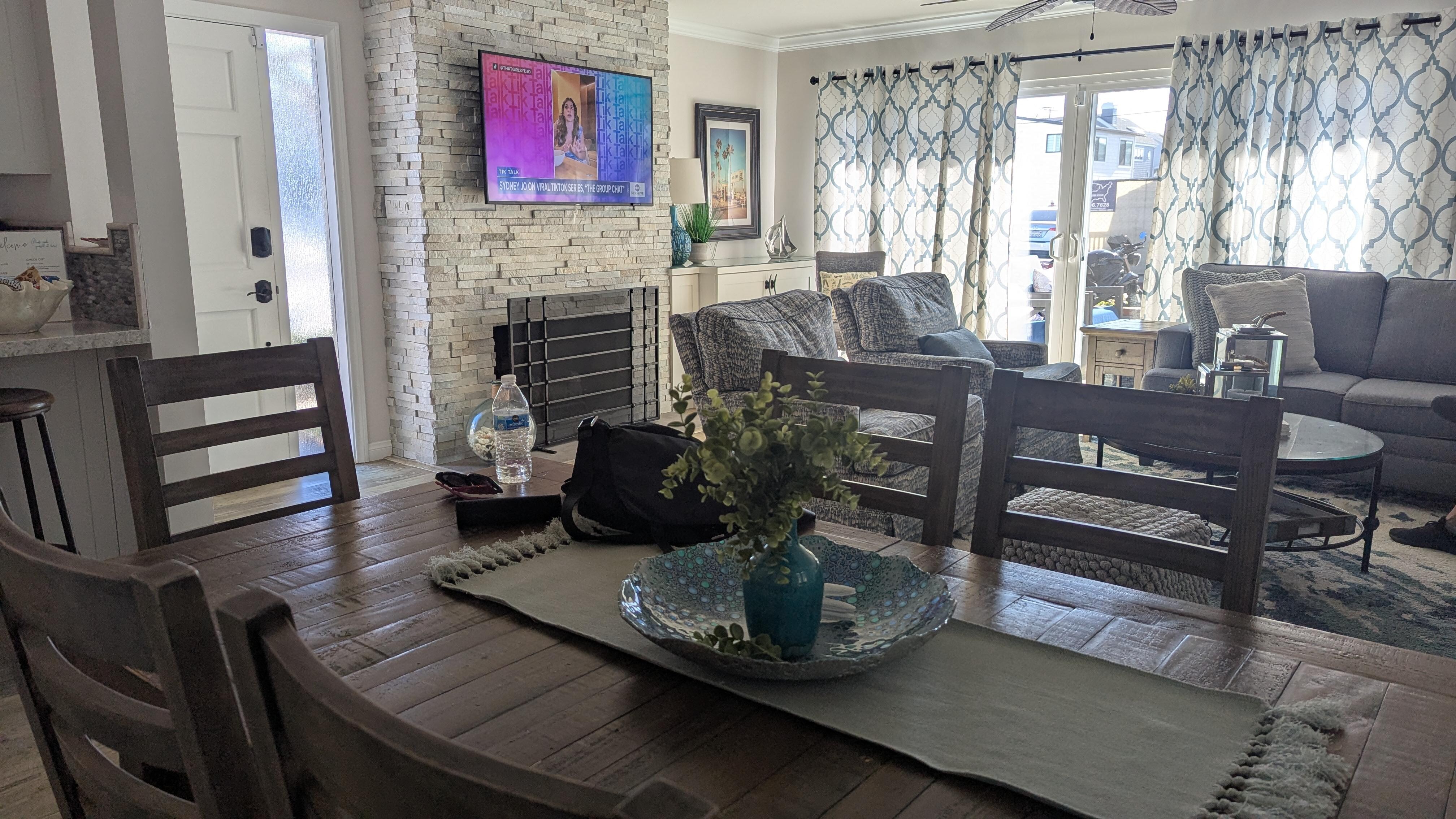 Fantastic living space. We have grandkids visiting so this is very comfortable.