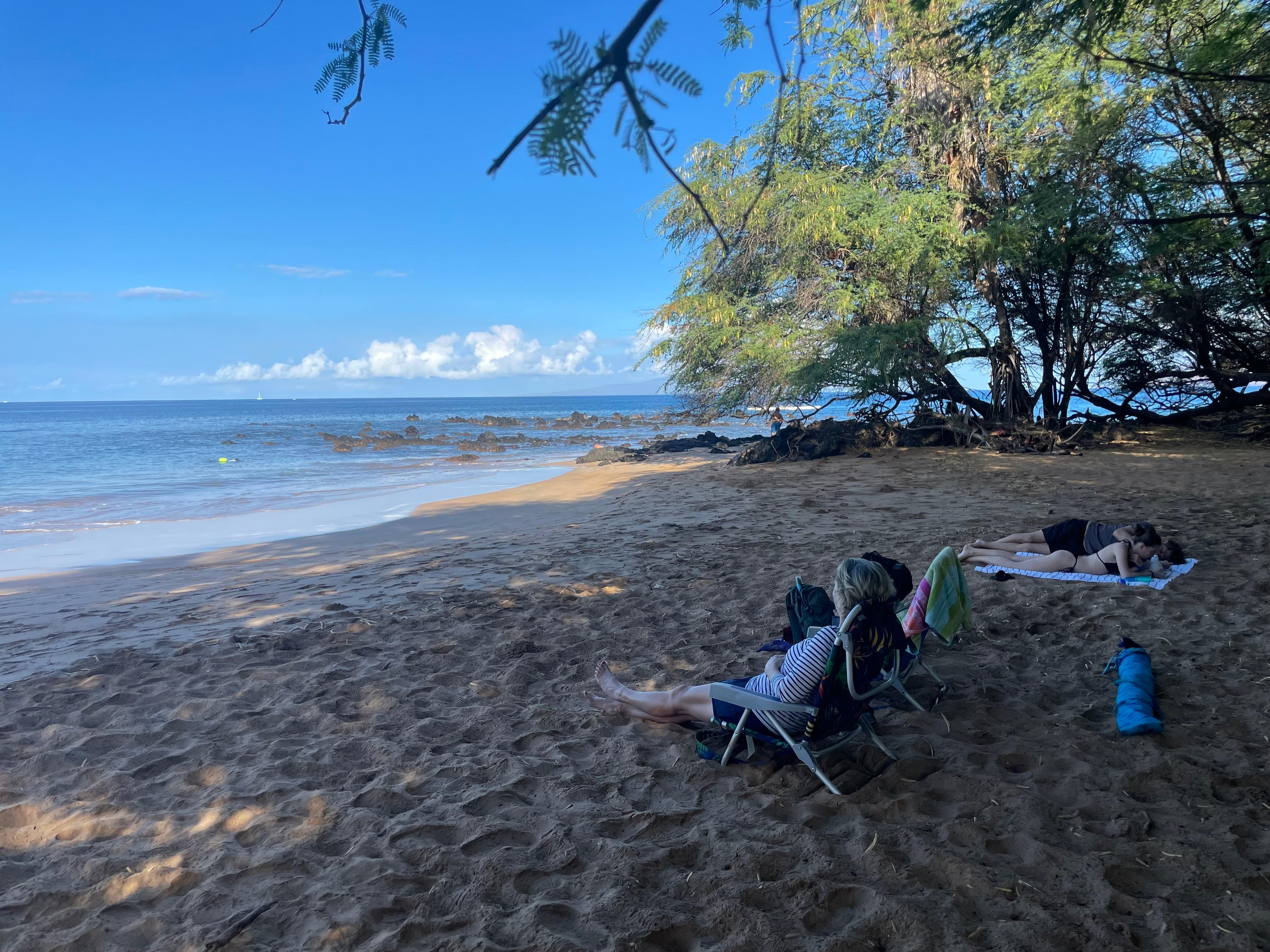 Beautiful morning at Ulua Beach a short drive south from Kihei. 