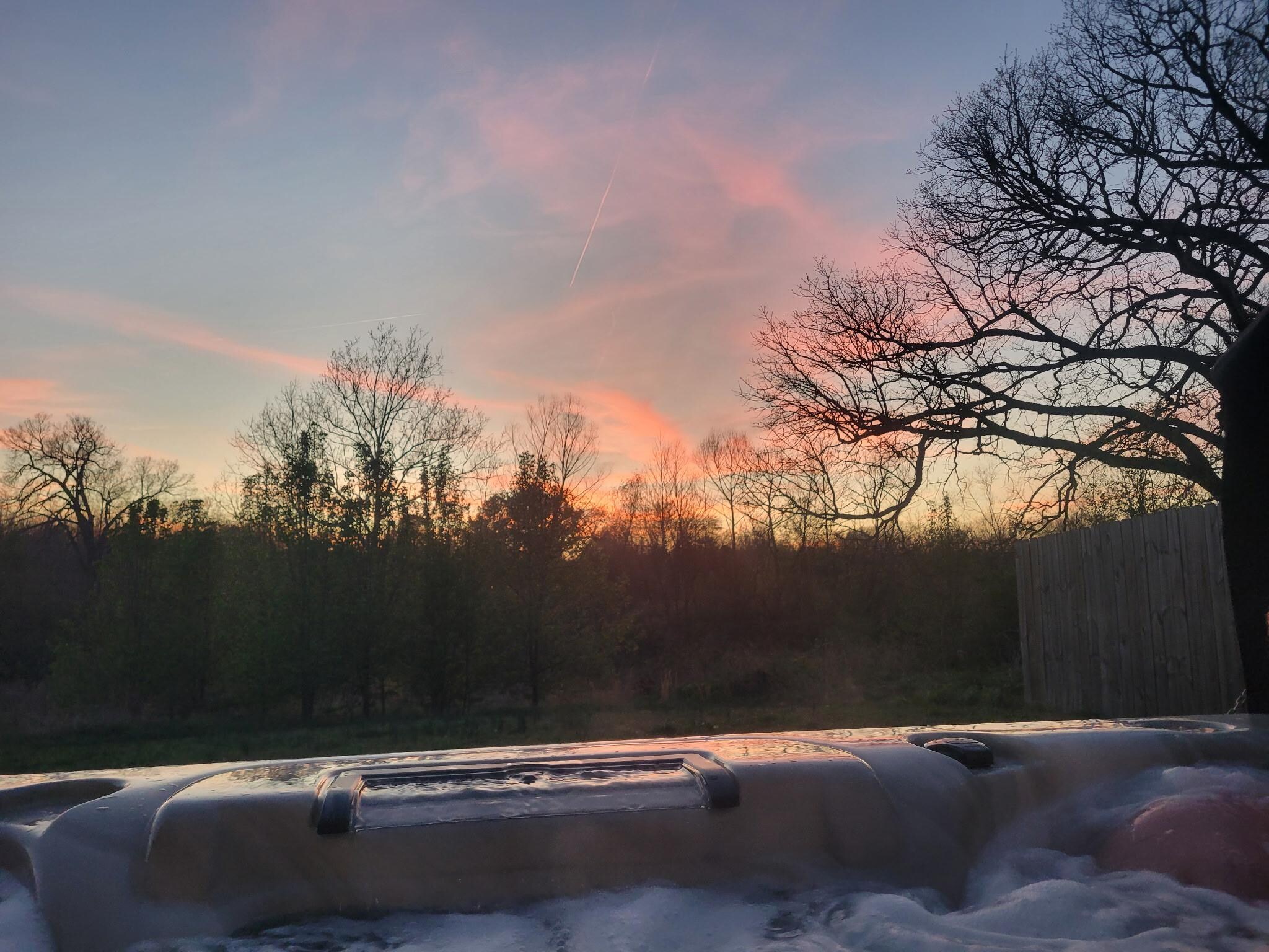 Beautiful view from the hottub. 