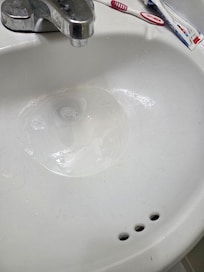 Water was never hot and doesn't drain