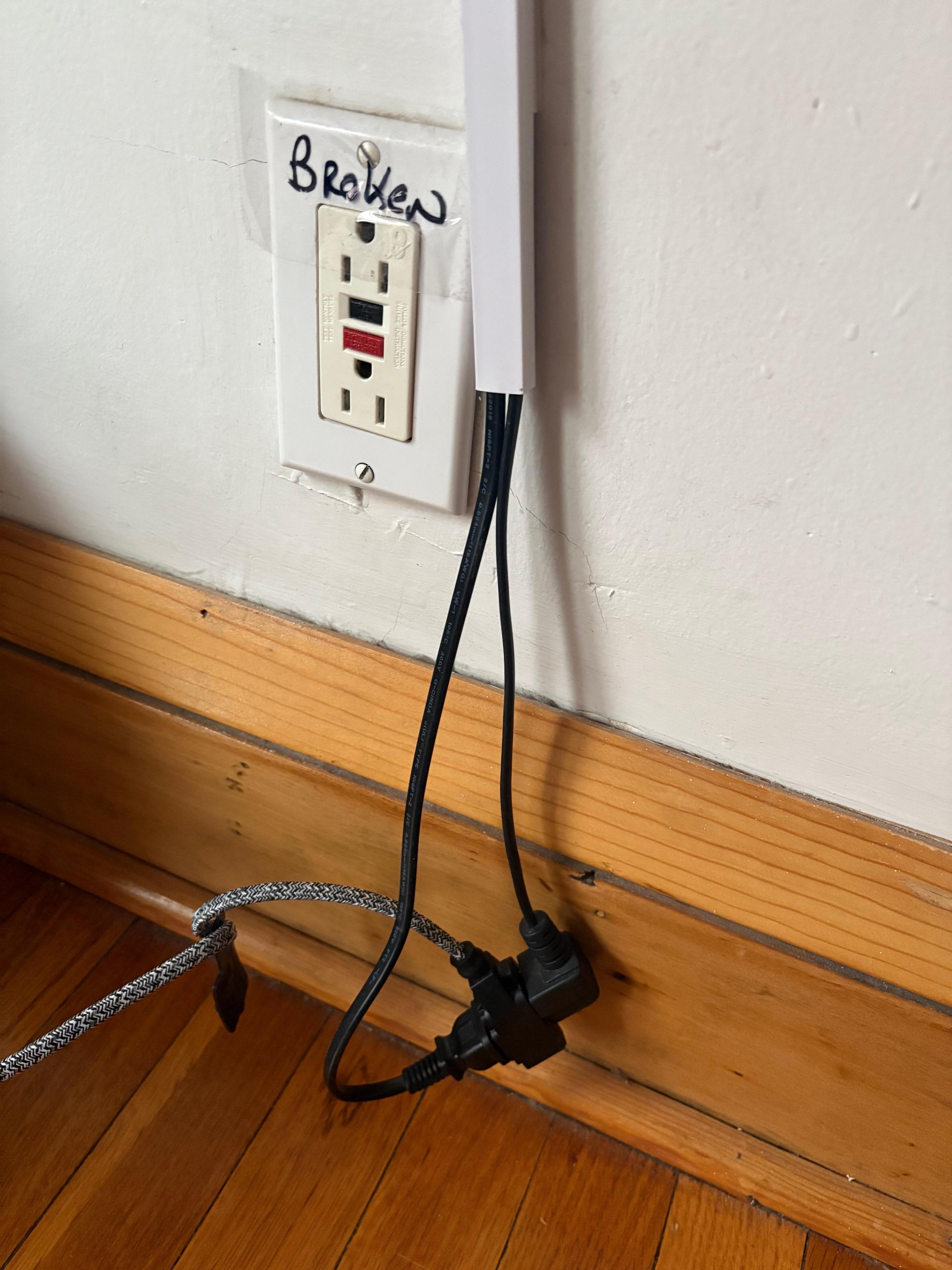 Daisy chained TV