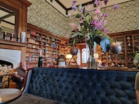 1853 bar