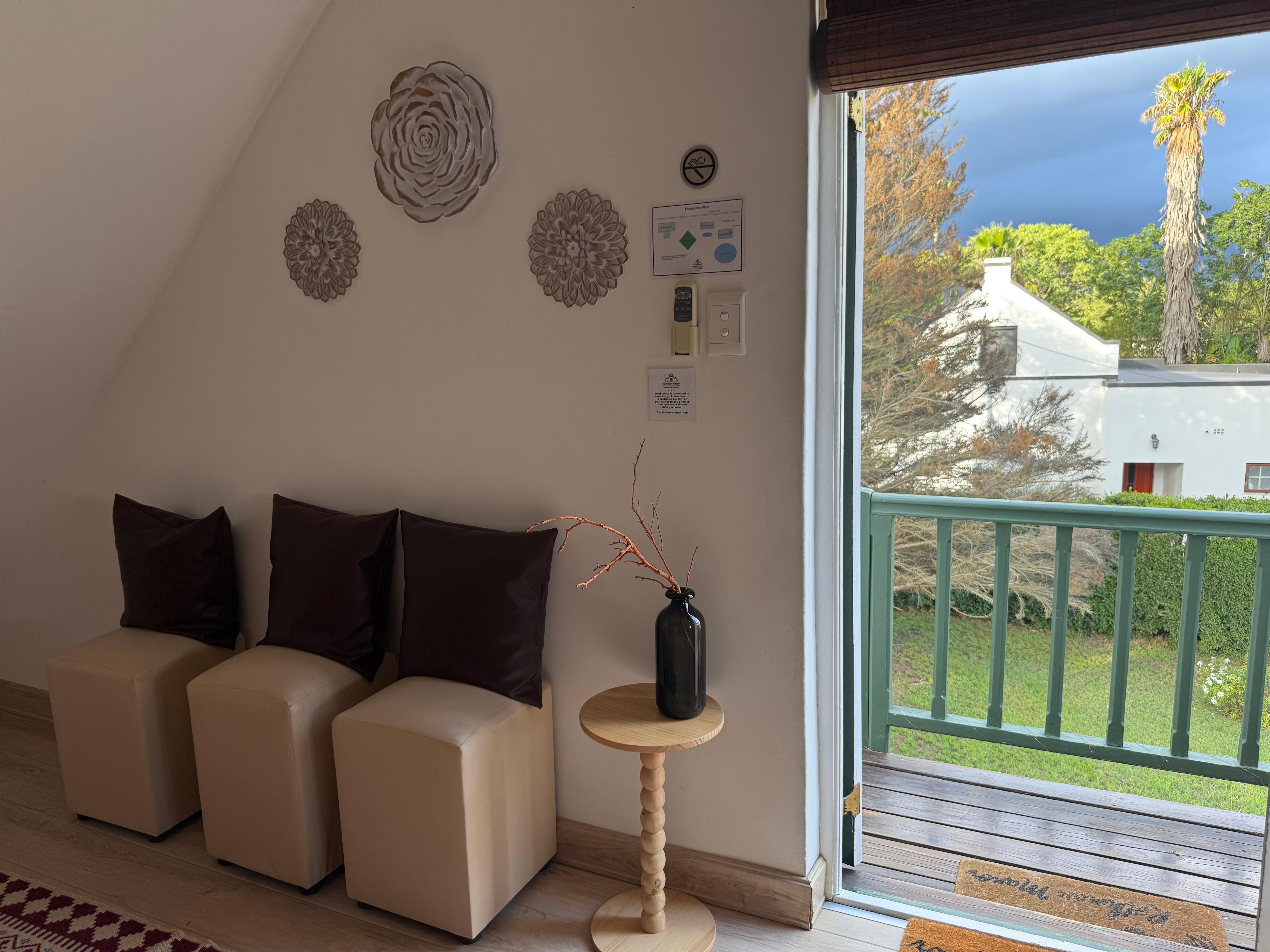 Love all the attention to details including this sitting area just as you enter loft apartment