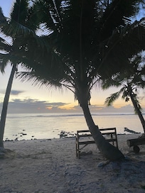 The bench with a view of the reef.