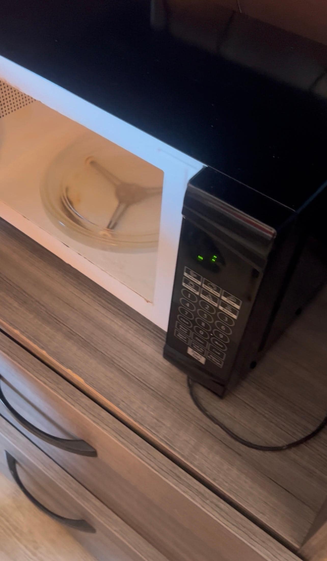 Dirty rusty microwave 