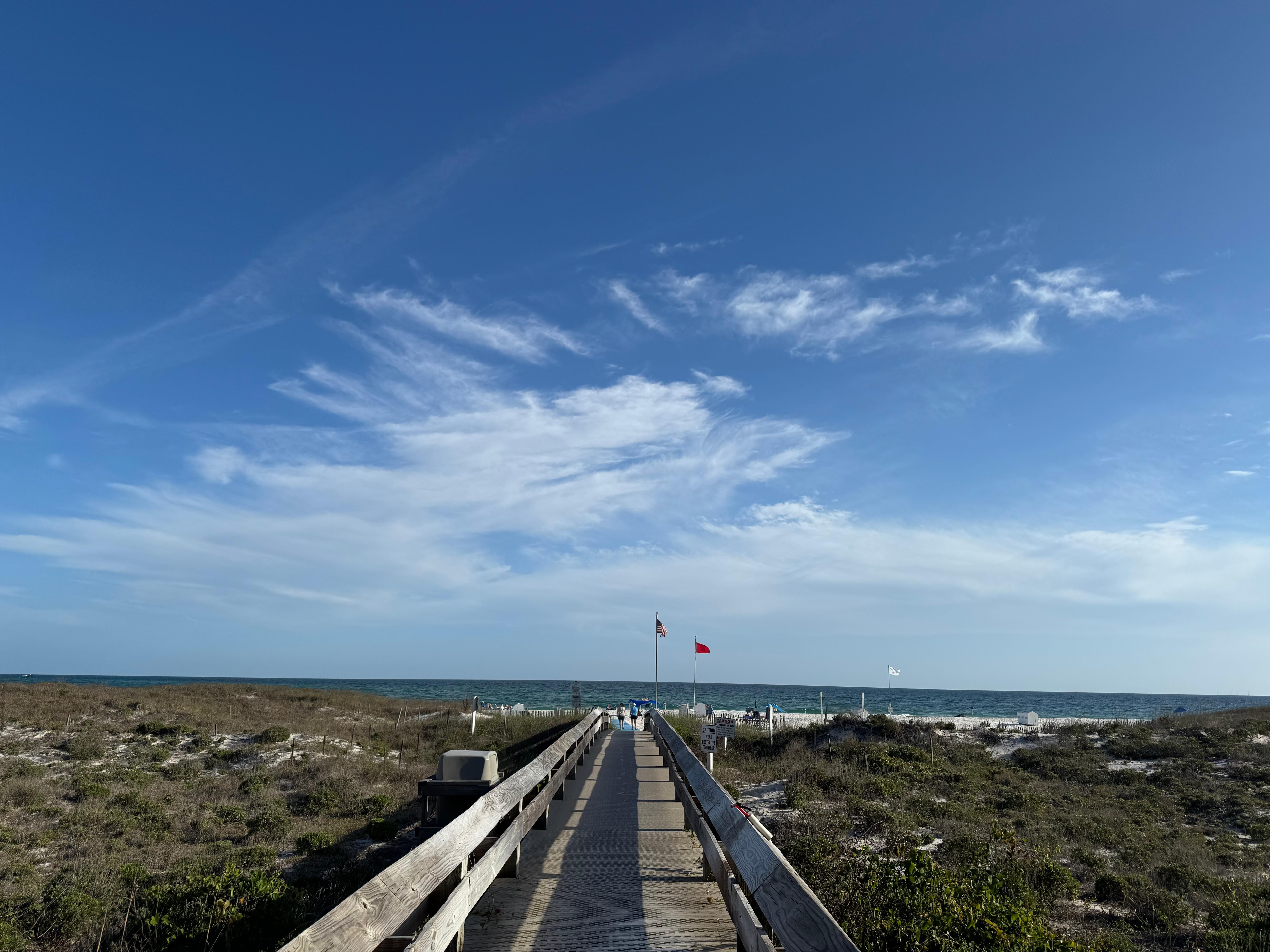 Walking bridge to the beach