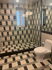 Cool shower! Rainfall shower head was very nice at the end of a long day.