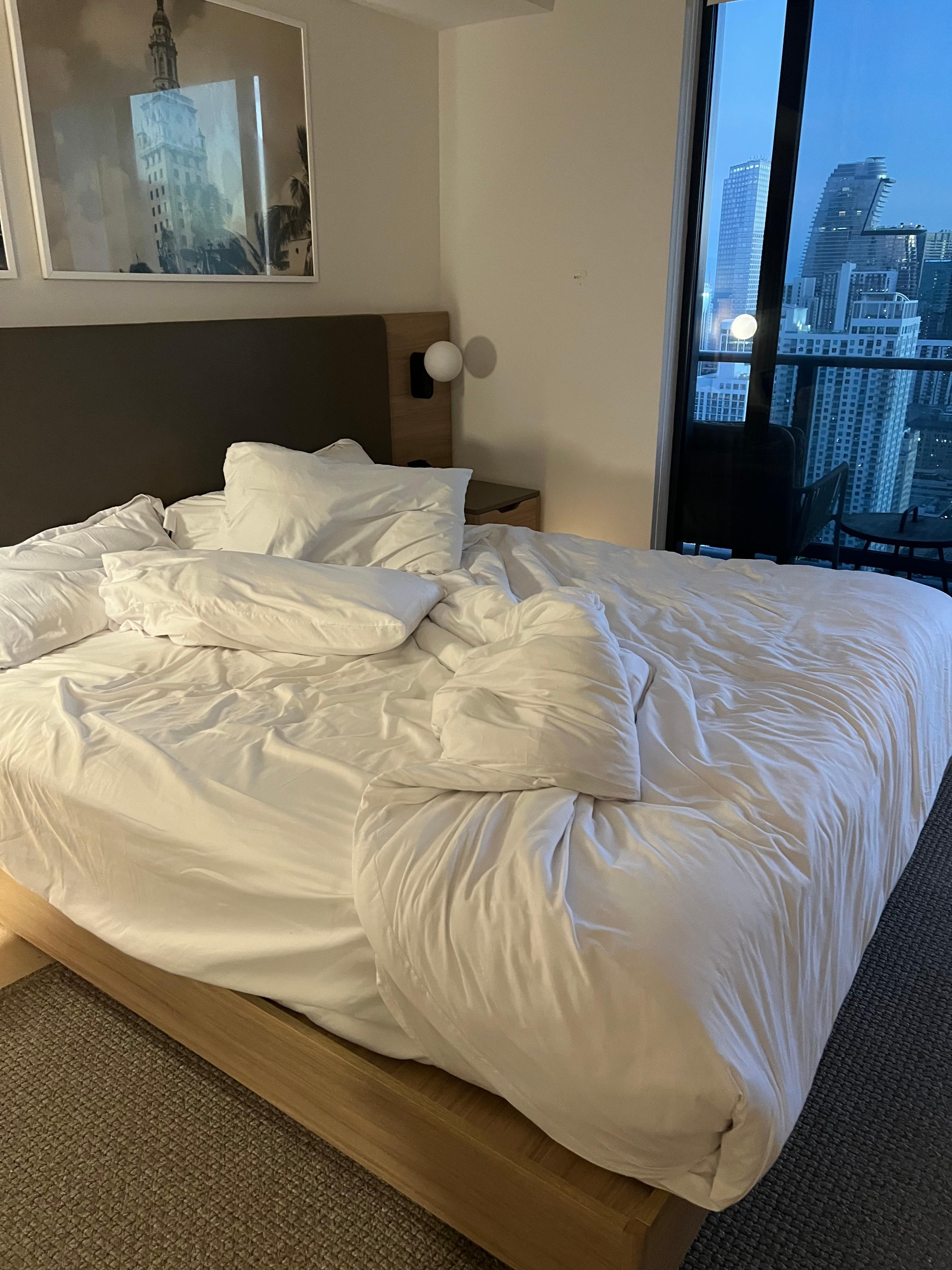 Bedsheets slept in from previous tenants 