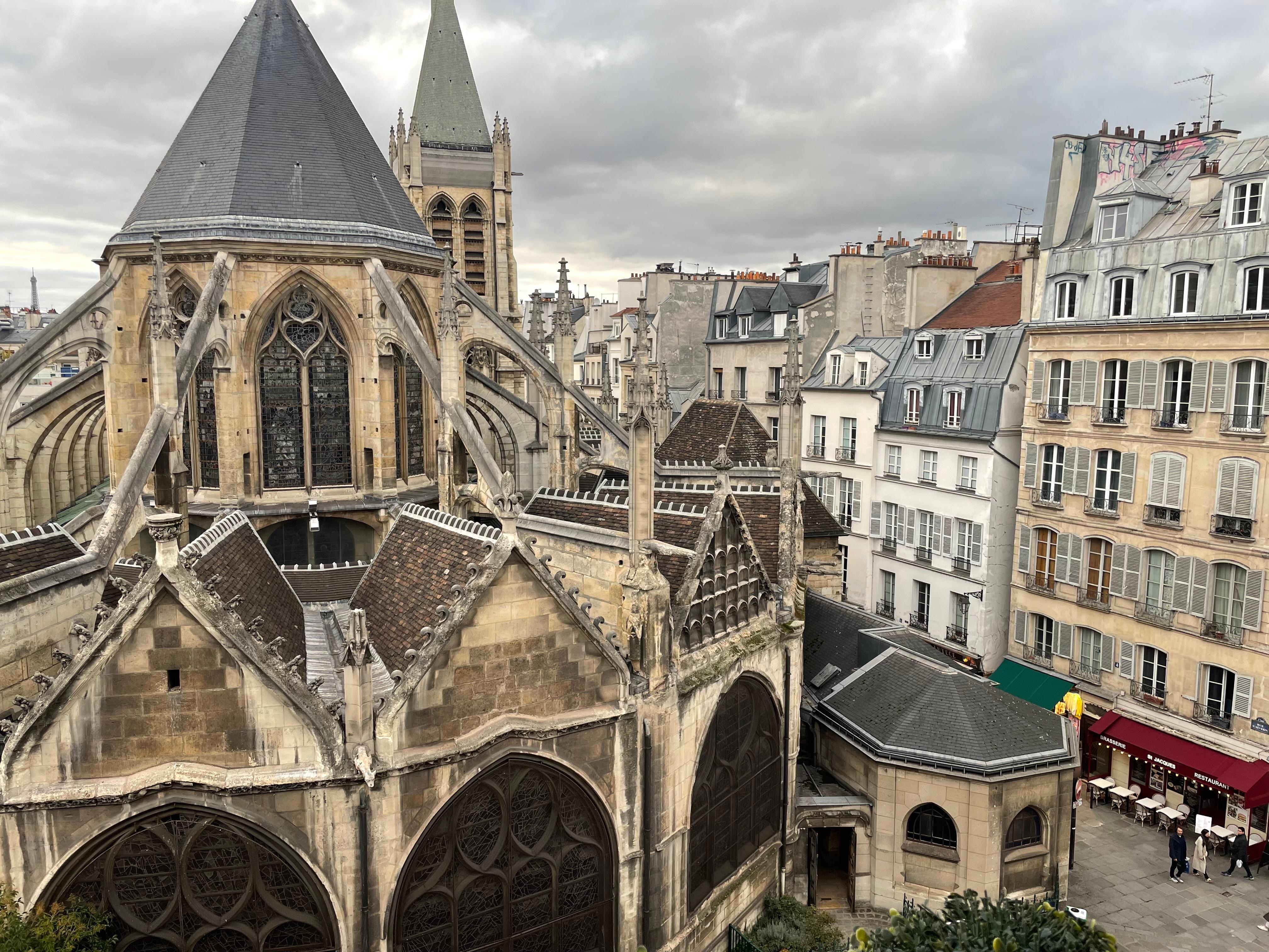 Room view from room 501. Turn right and a minutes walk to Notre Dame. 