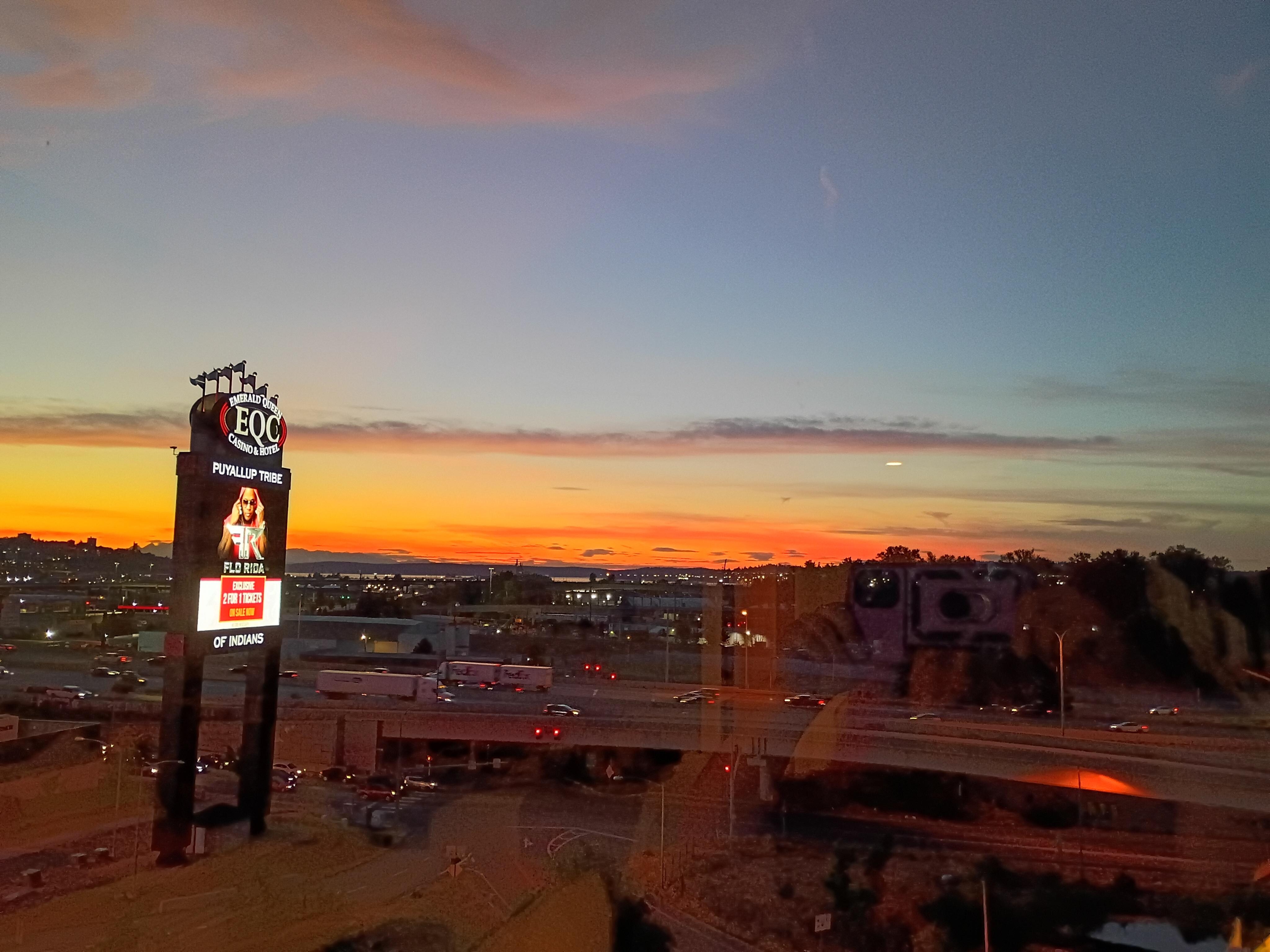 View from 5th Floor, Sunset 🌇