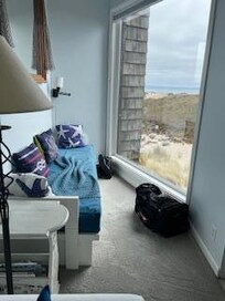 Adorable nook to watch the waves.