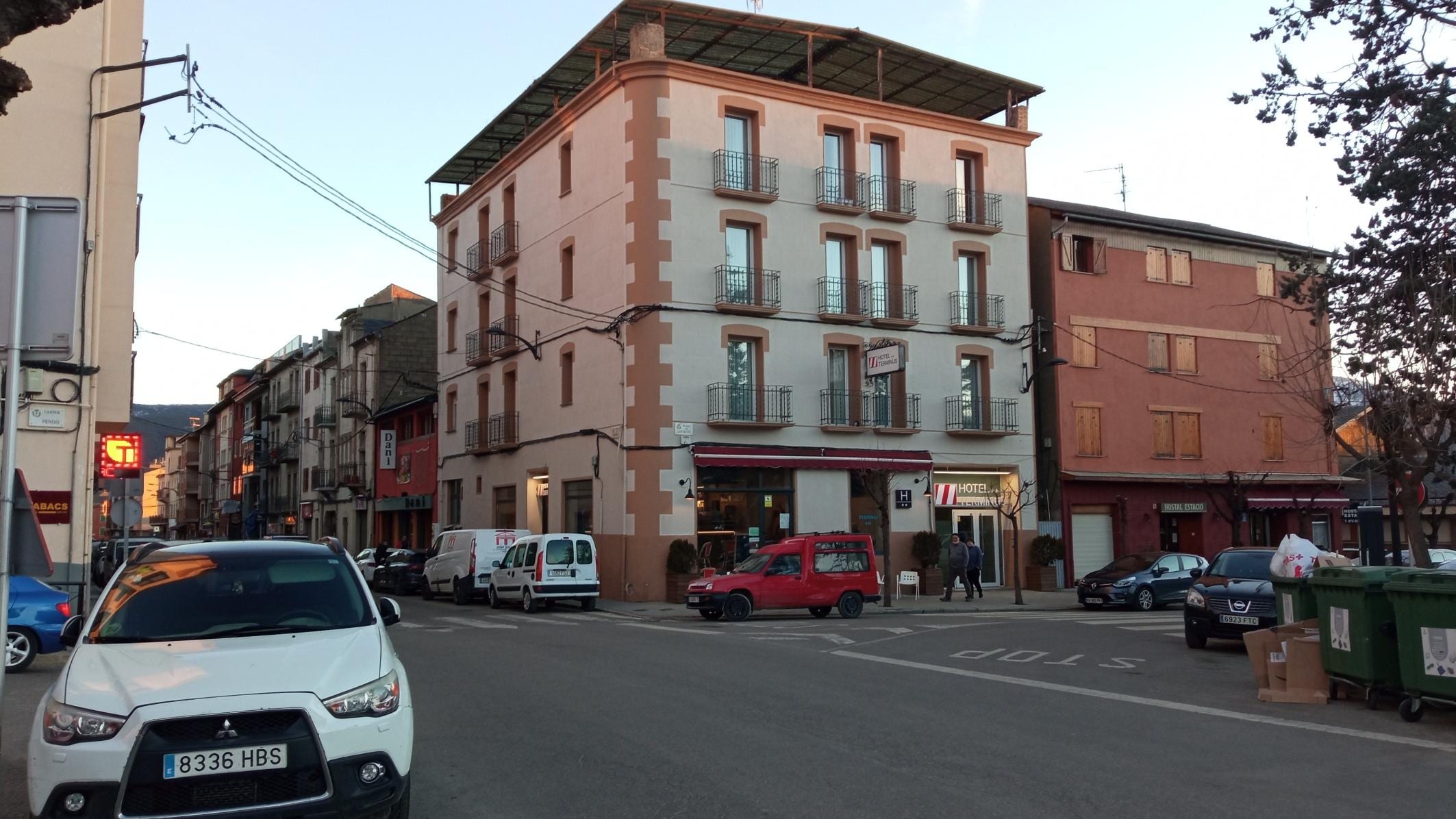 El hotel.