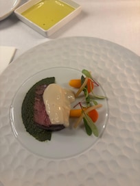 One course of the tasting