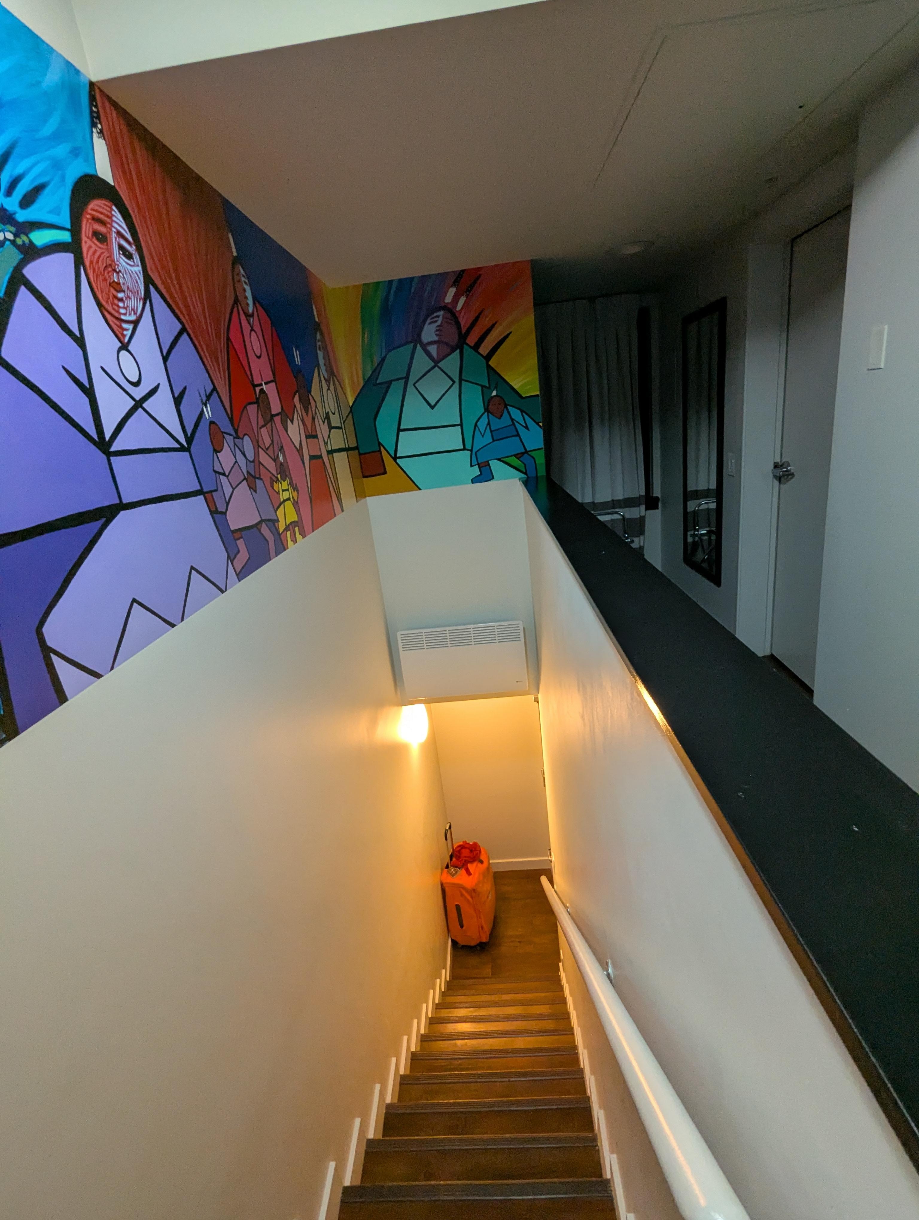 Escalera dentro de la habitación