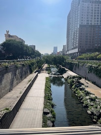 The river near by that adds serene comfort
